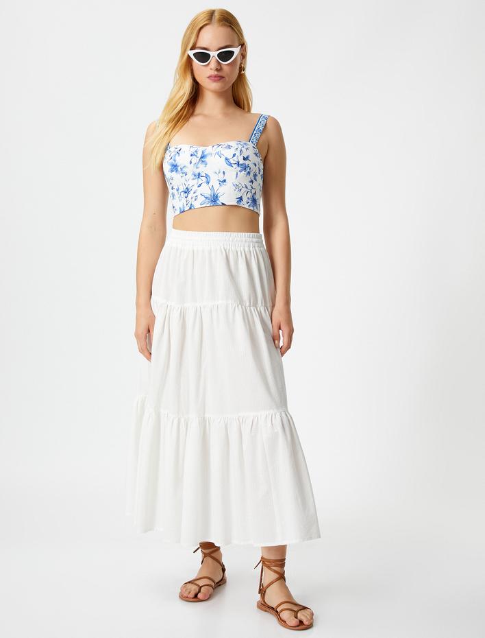  Crop Çiçekli Büstiyer Askılı Kalp Yaka Viskon