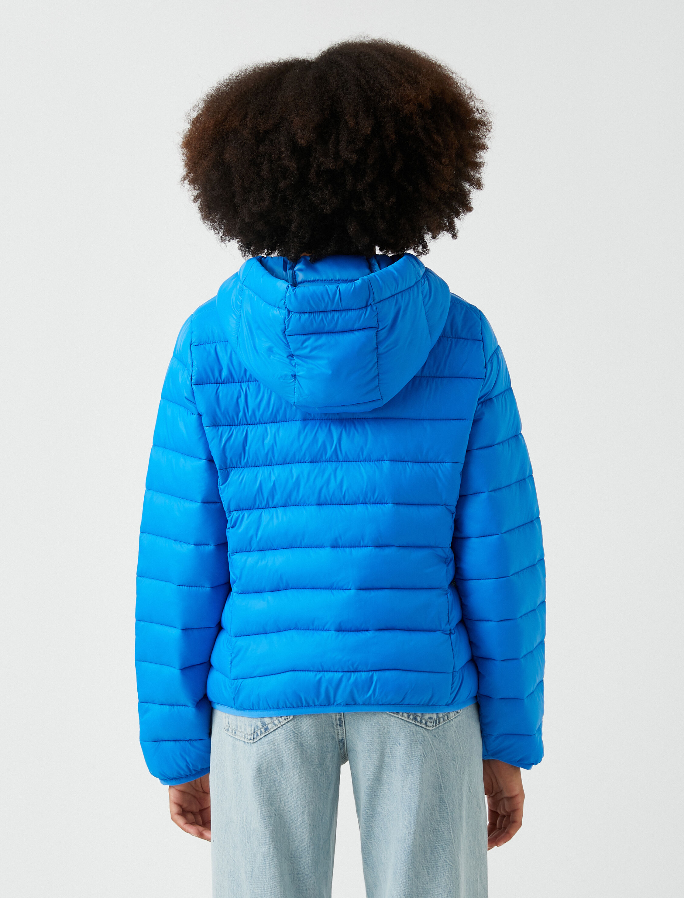   Şişme Mont Kapüşonlu Yazı Baskılı