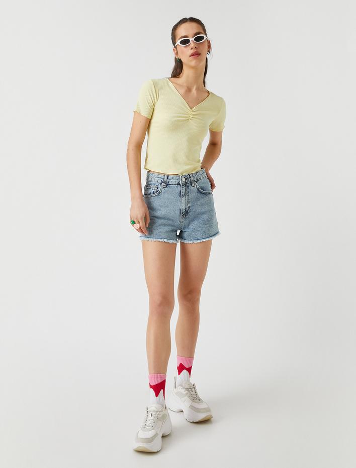  Kısa Kollu Fırfırlı Basic Tişört