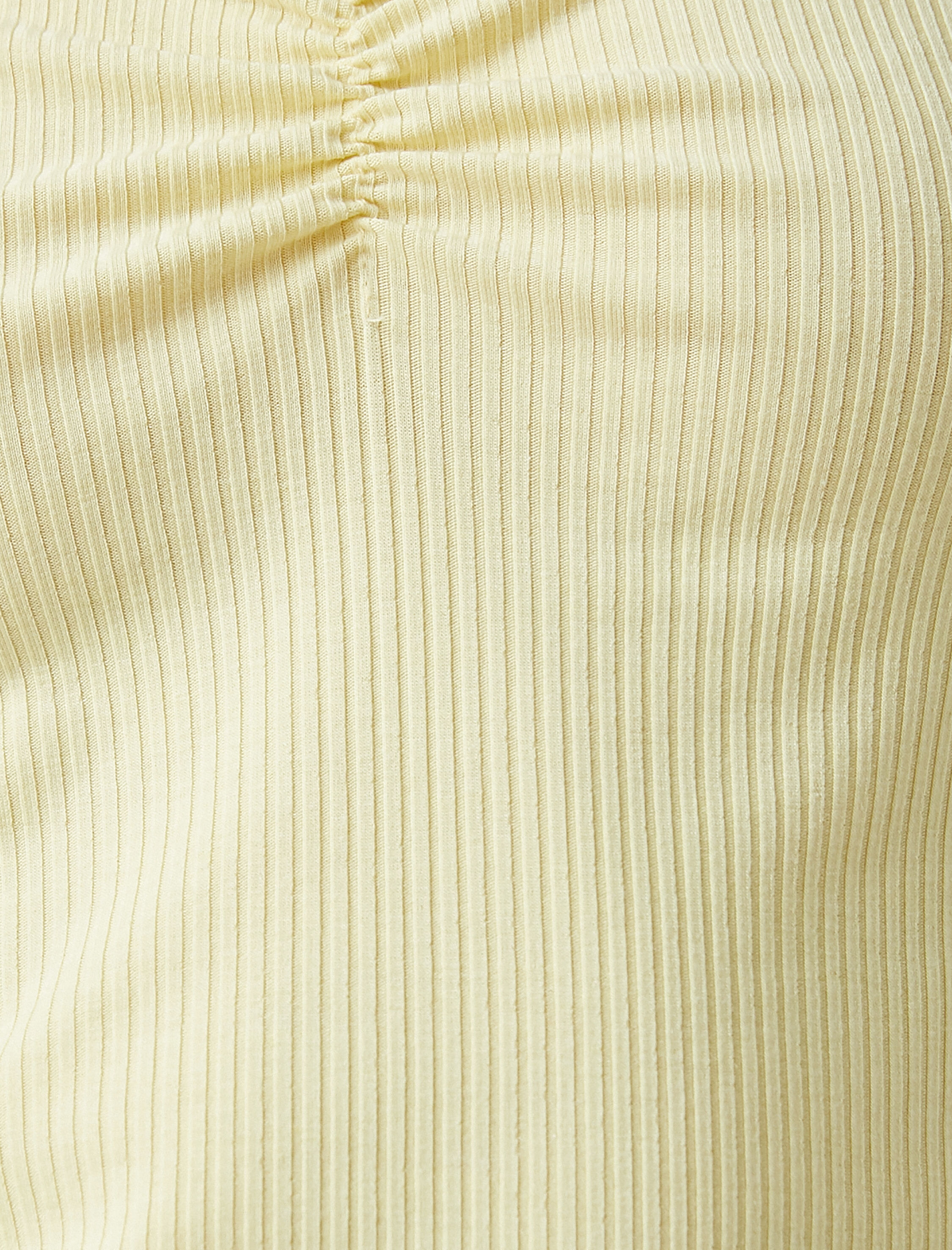   Kısa Kollu Fırfırlı Basic Tişört