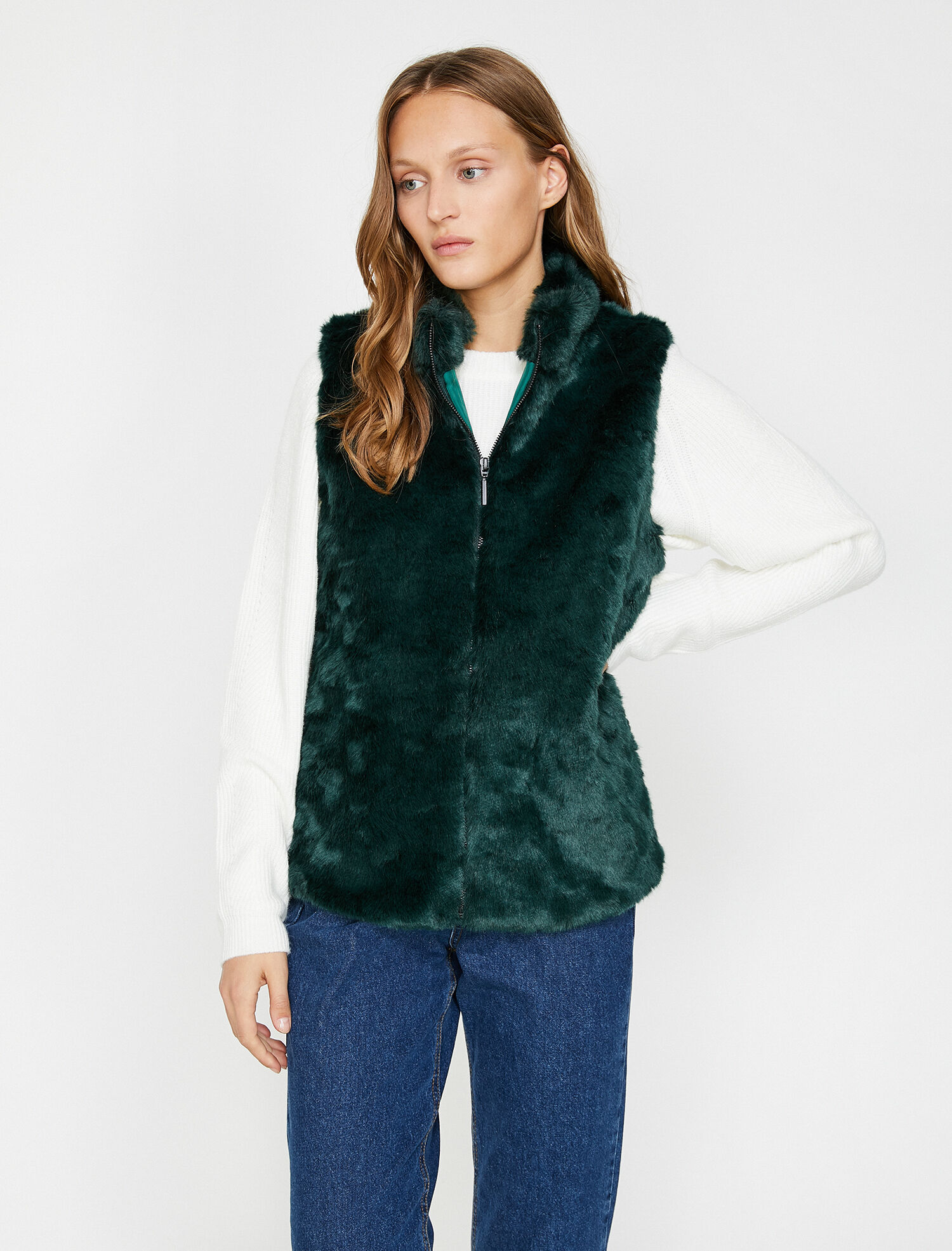   Fermuar Detaylı Peluş Yelek