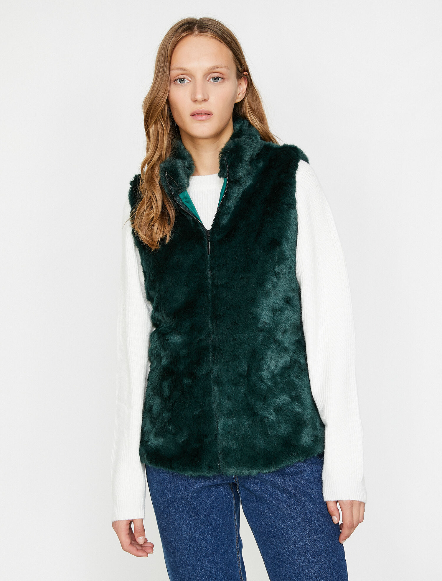   Fermuar Detaylı Peluş Yelek