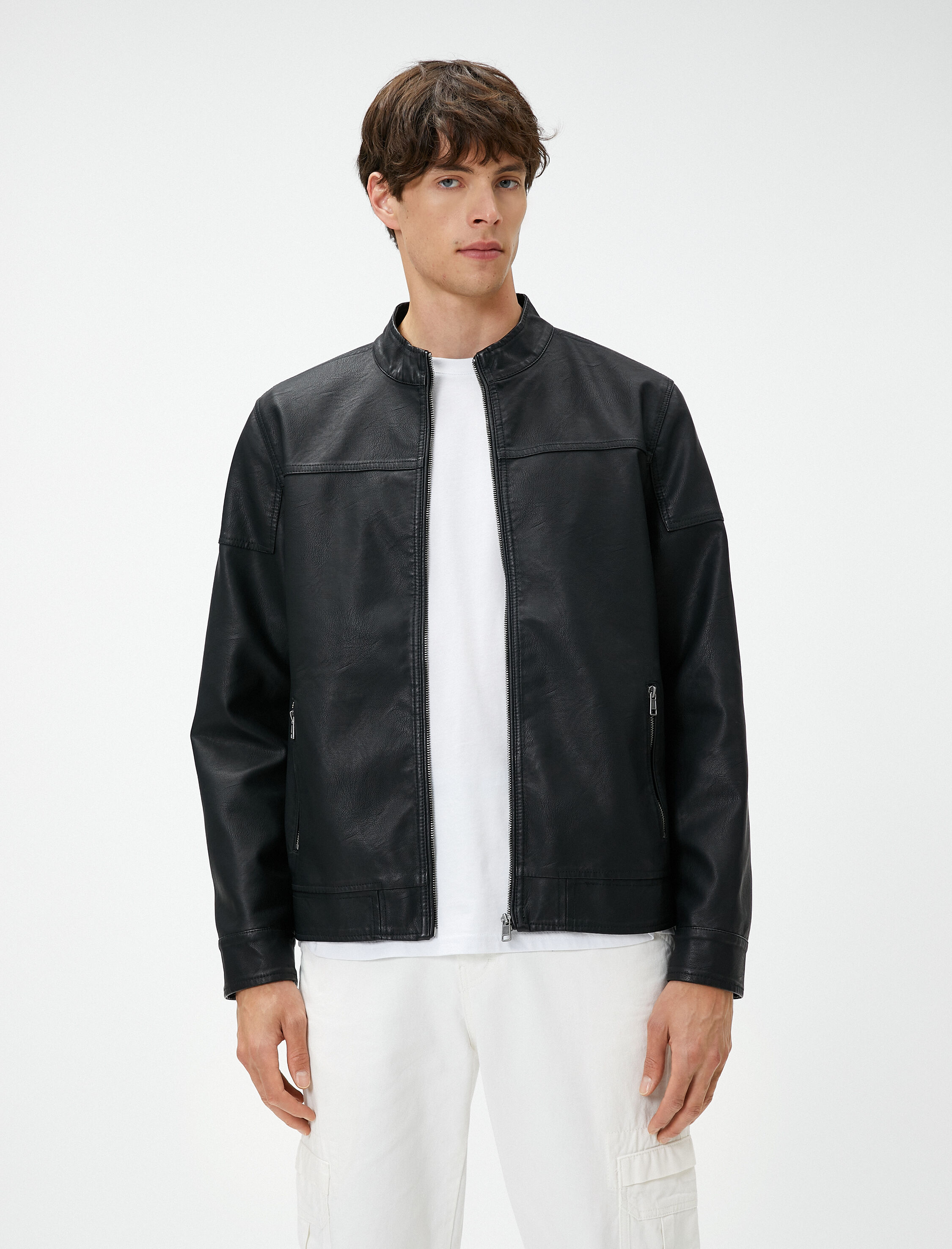   Deri Görünümlü Ceket Yuvarlak Yaka Cepli Fermuarlı