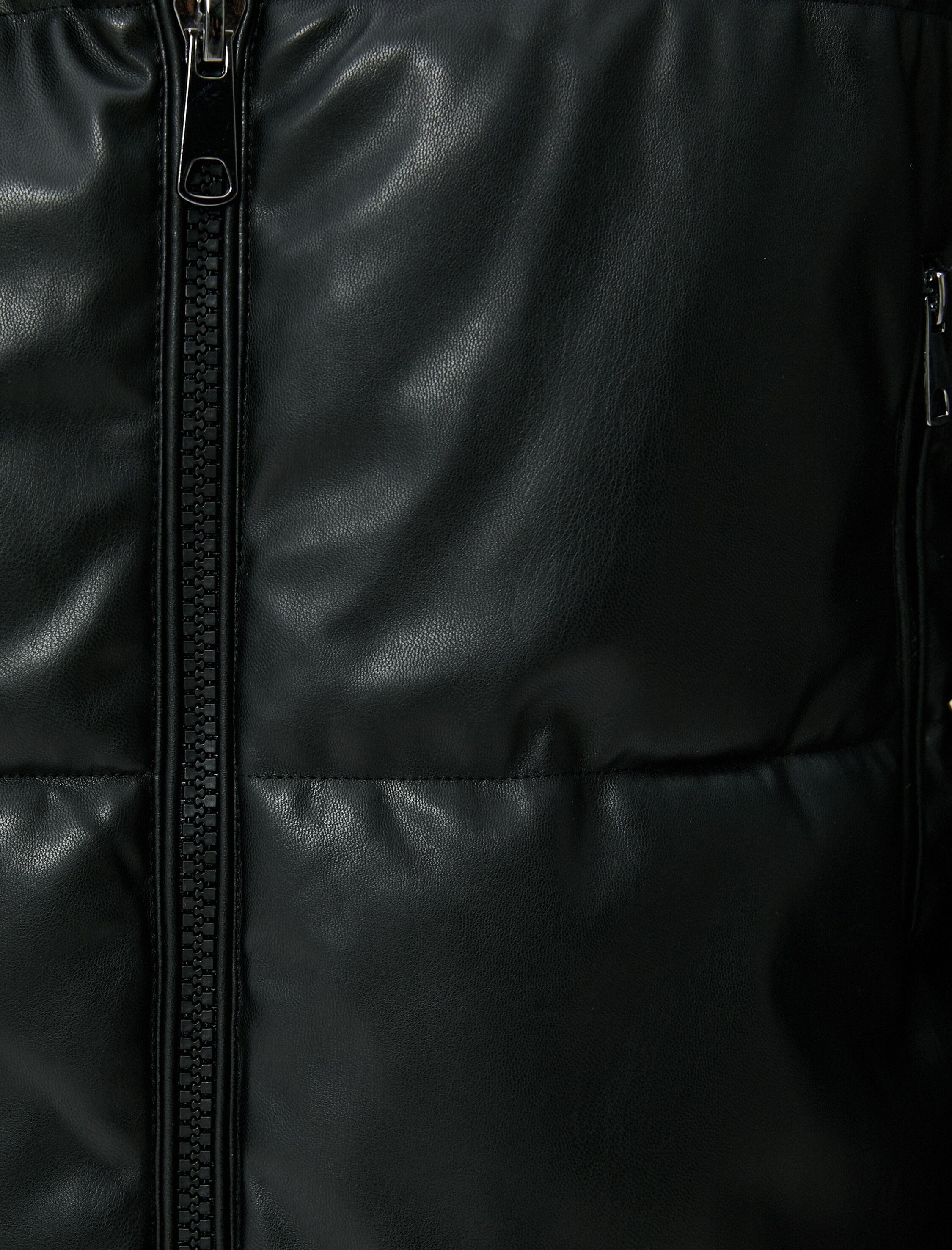   Şişme Mont Kapüşonlu Cepli Midi Boy