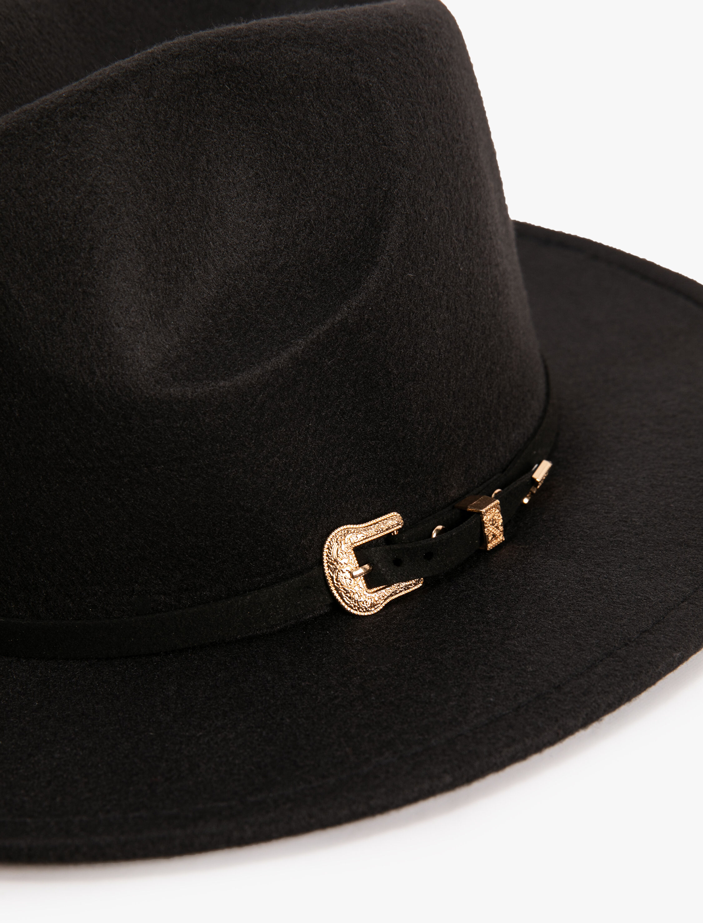  Kadın Fötr Şapka Tokalı Kemer Detaylı