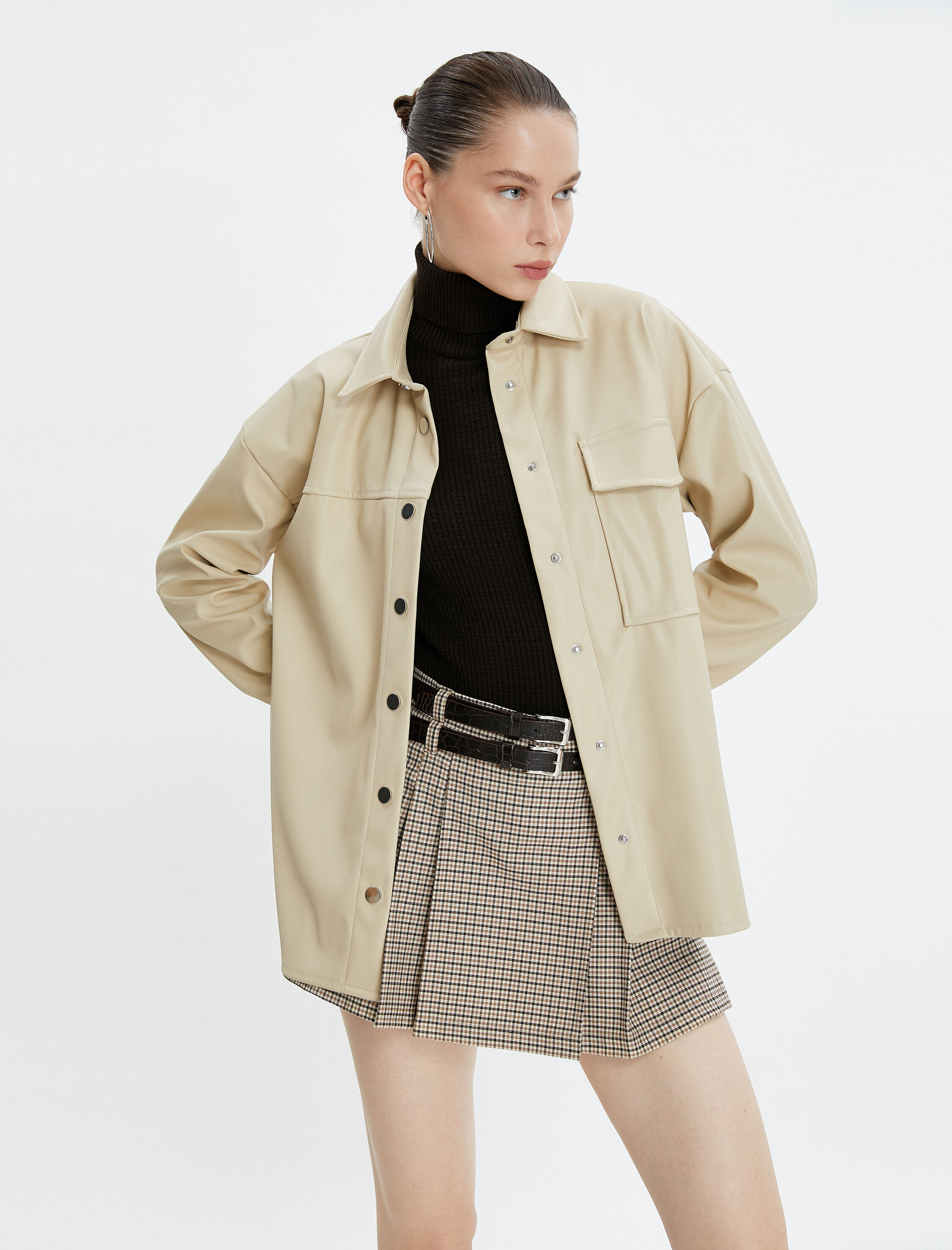   Oversize Gömlek Ceket Suni Deri Görünümlü Kapaklı Cepli Düğmeli