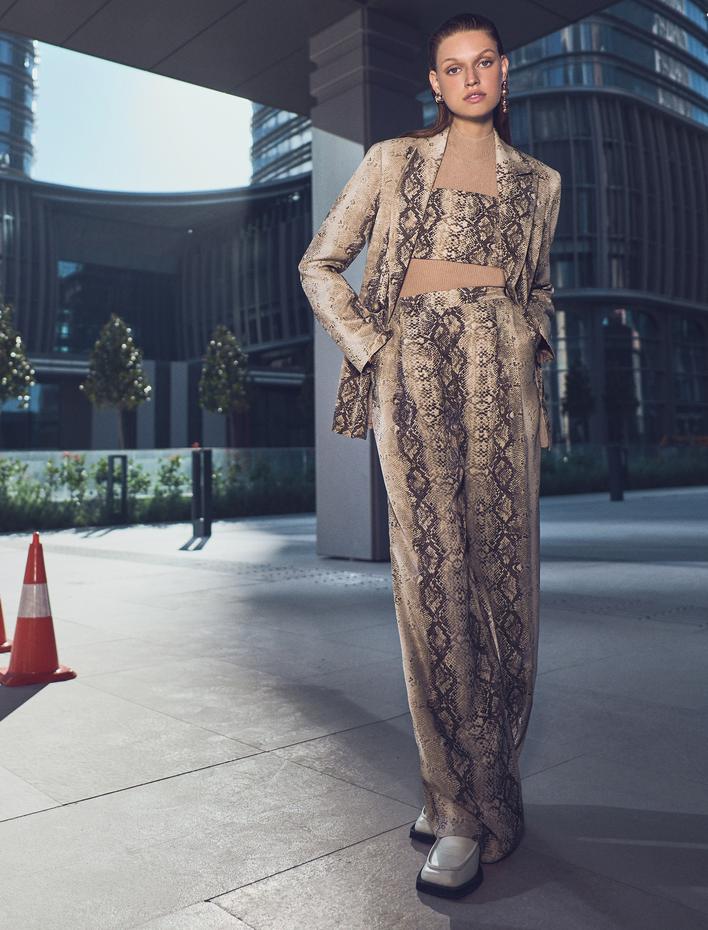  Oversize Blazer Ceket Yılan Derisi Desenli Düğme Detaylı