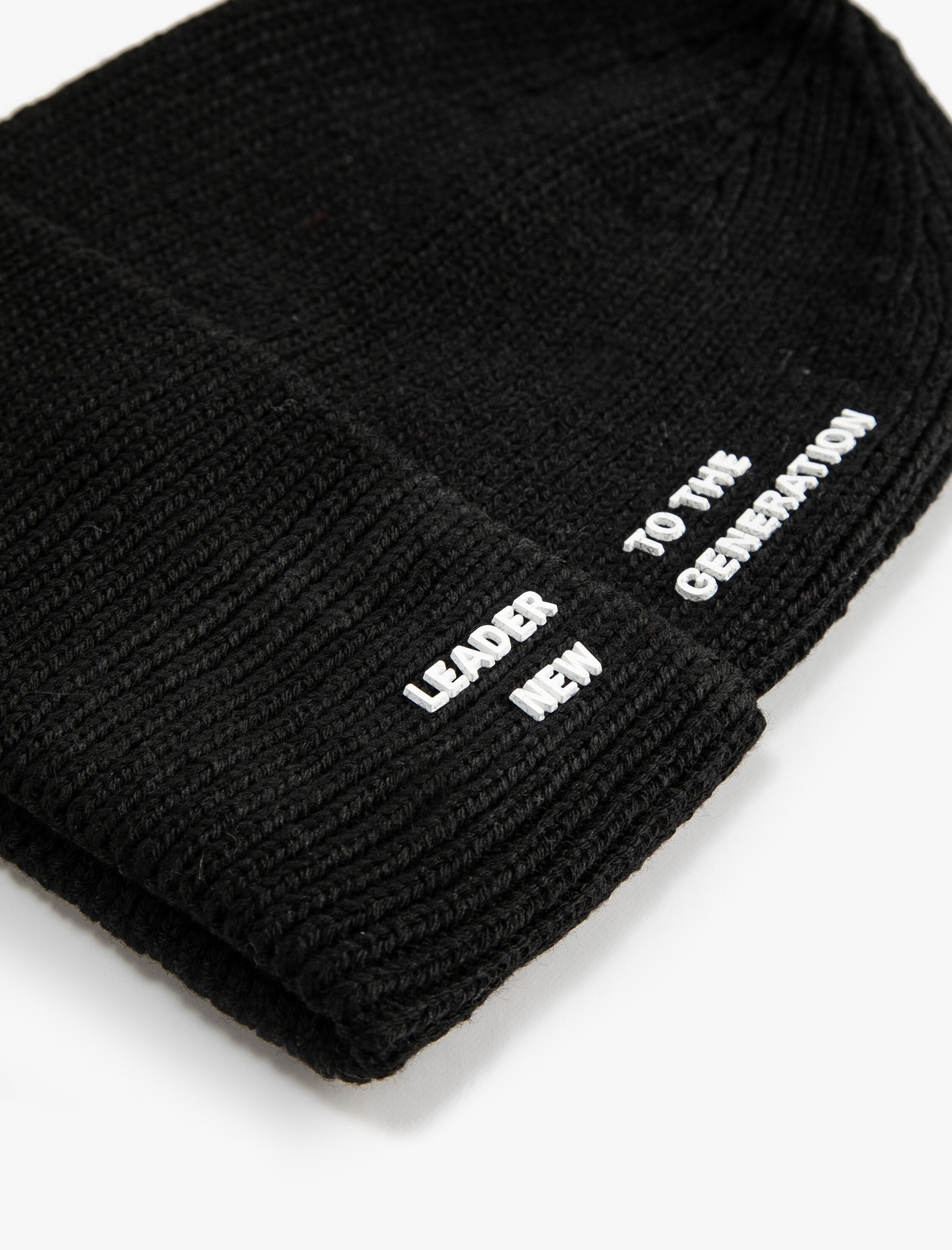  Erkek Lastikli Örgü Bere Kenarları Katlı