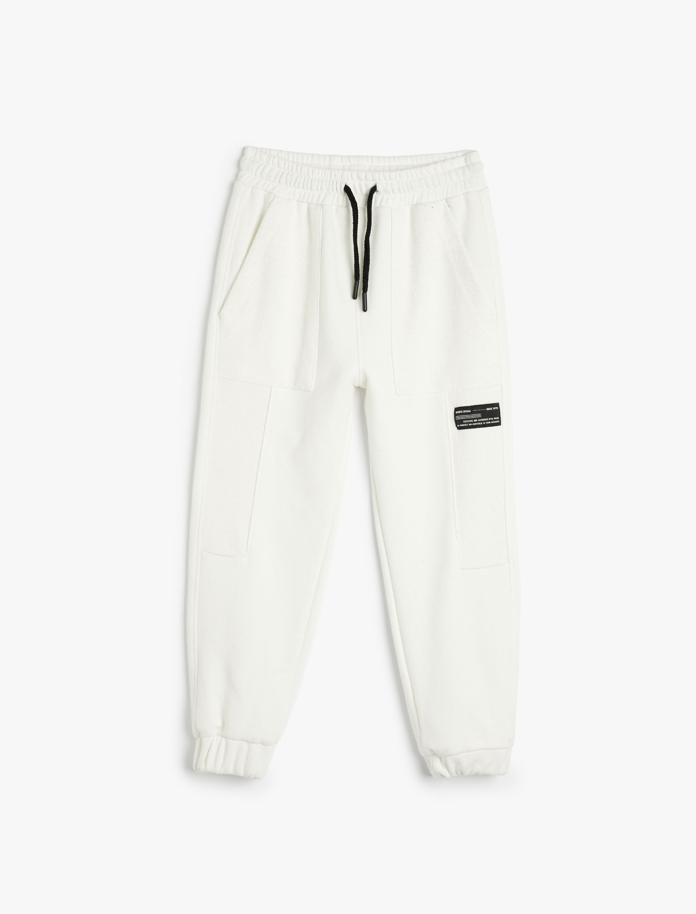  Erkek Çocuk Jogger Eşofman Altı Beli Bağlamalı Cepli Şardonlu Aplike Detaylı