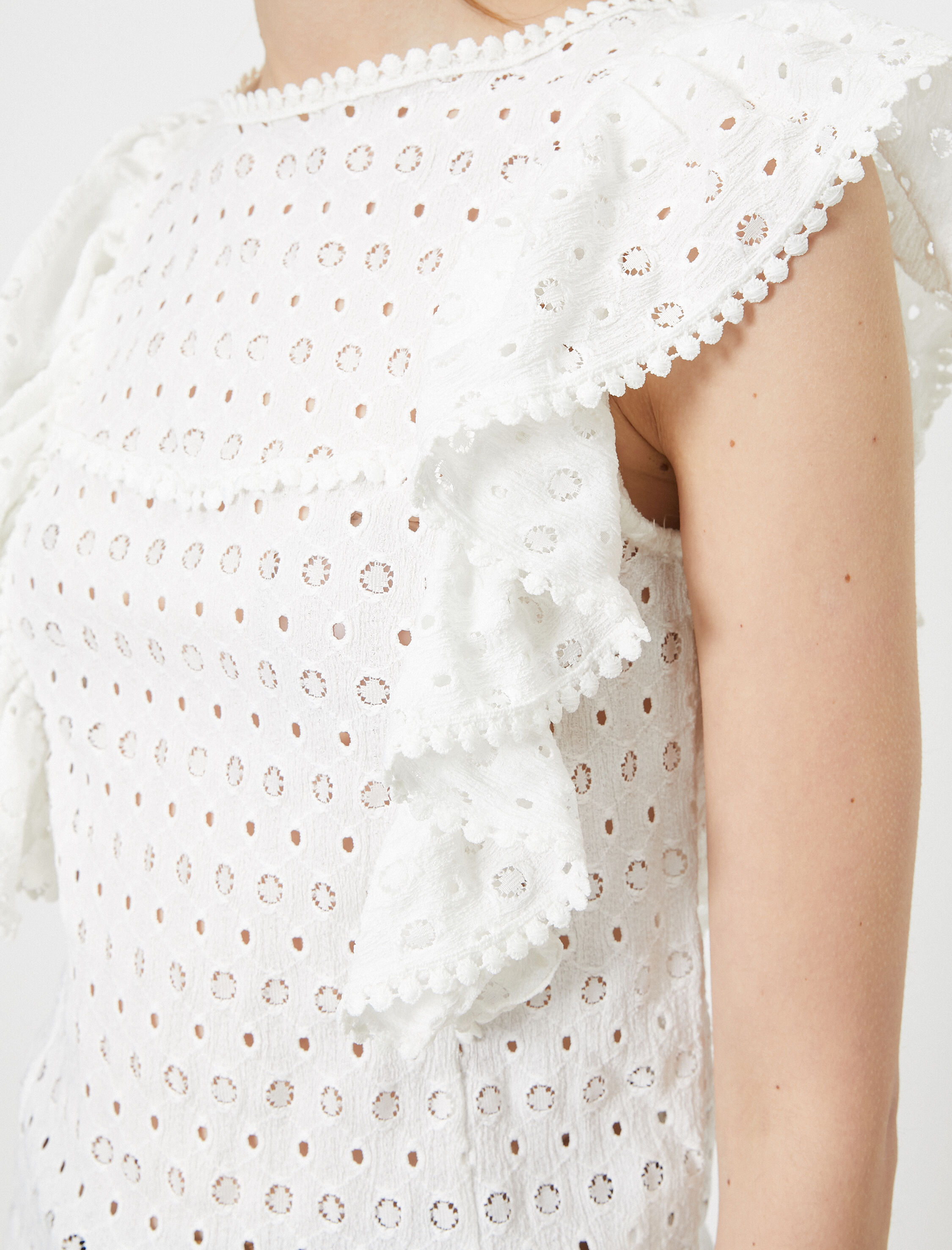   Yaka Detaylı Kısa Kollu Fırfır Detaylı Atlet