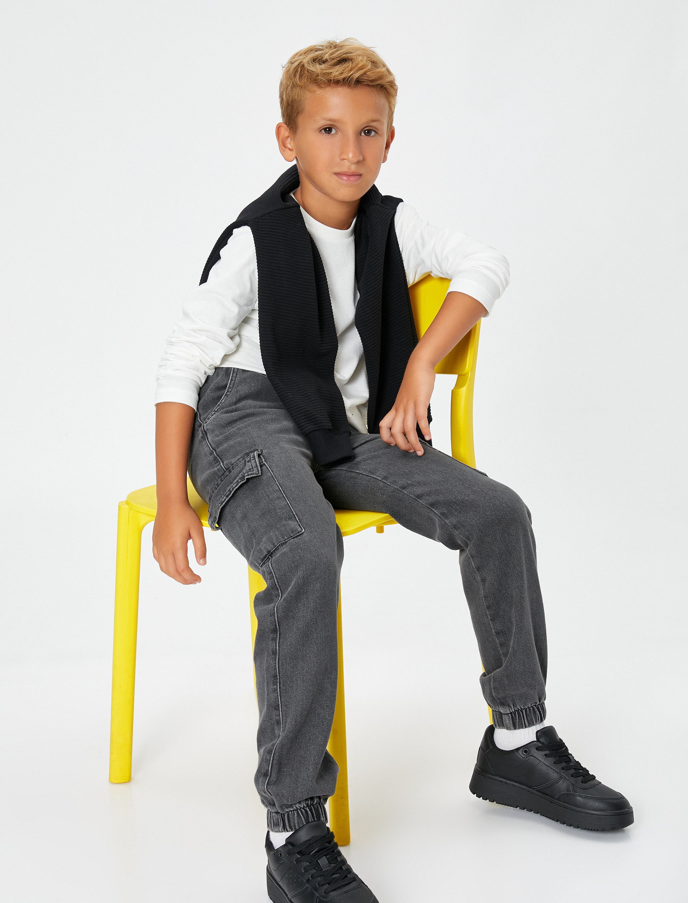  Erkek Çocuk Kot Pantolon Beli Lastikli Cepli  - Jogger Jean