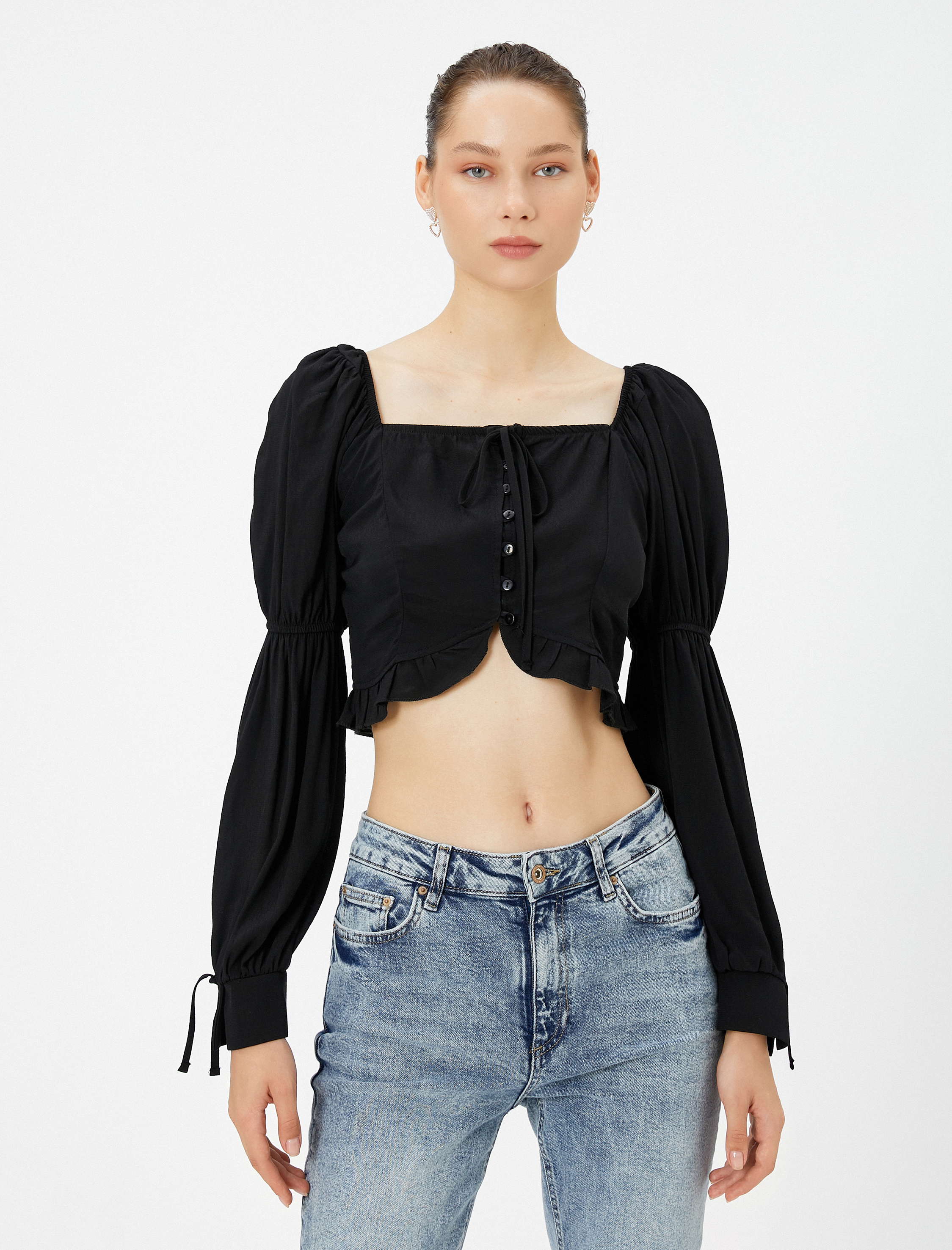   Balon Kol Crop Bluz Fırfırlı U Yaka Bağlamalı Uzun Kollu Viskon