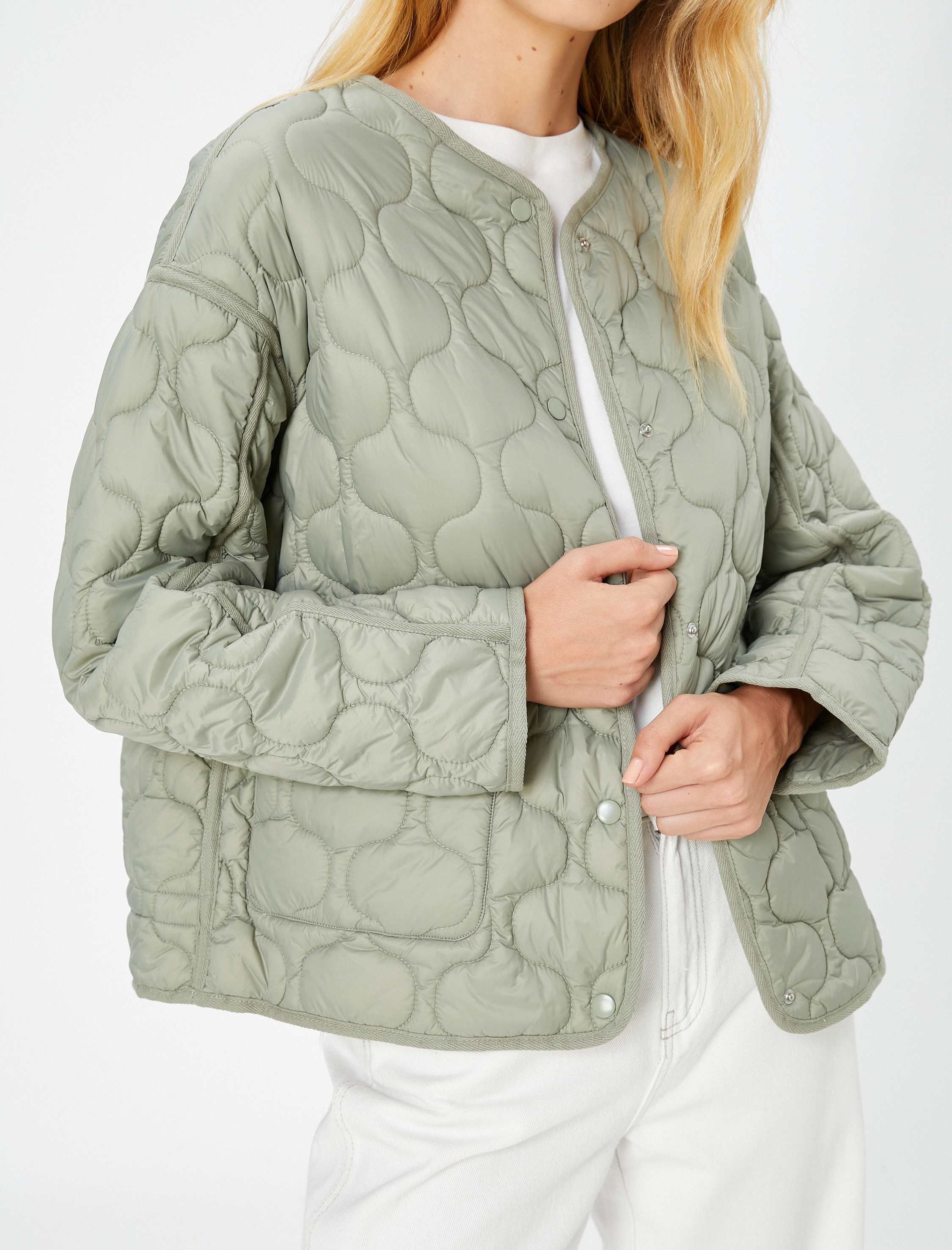   Kapitone Ceket Cep Detaylı Çıtçıt Düğmeli