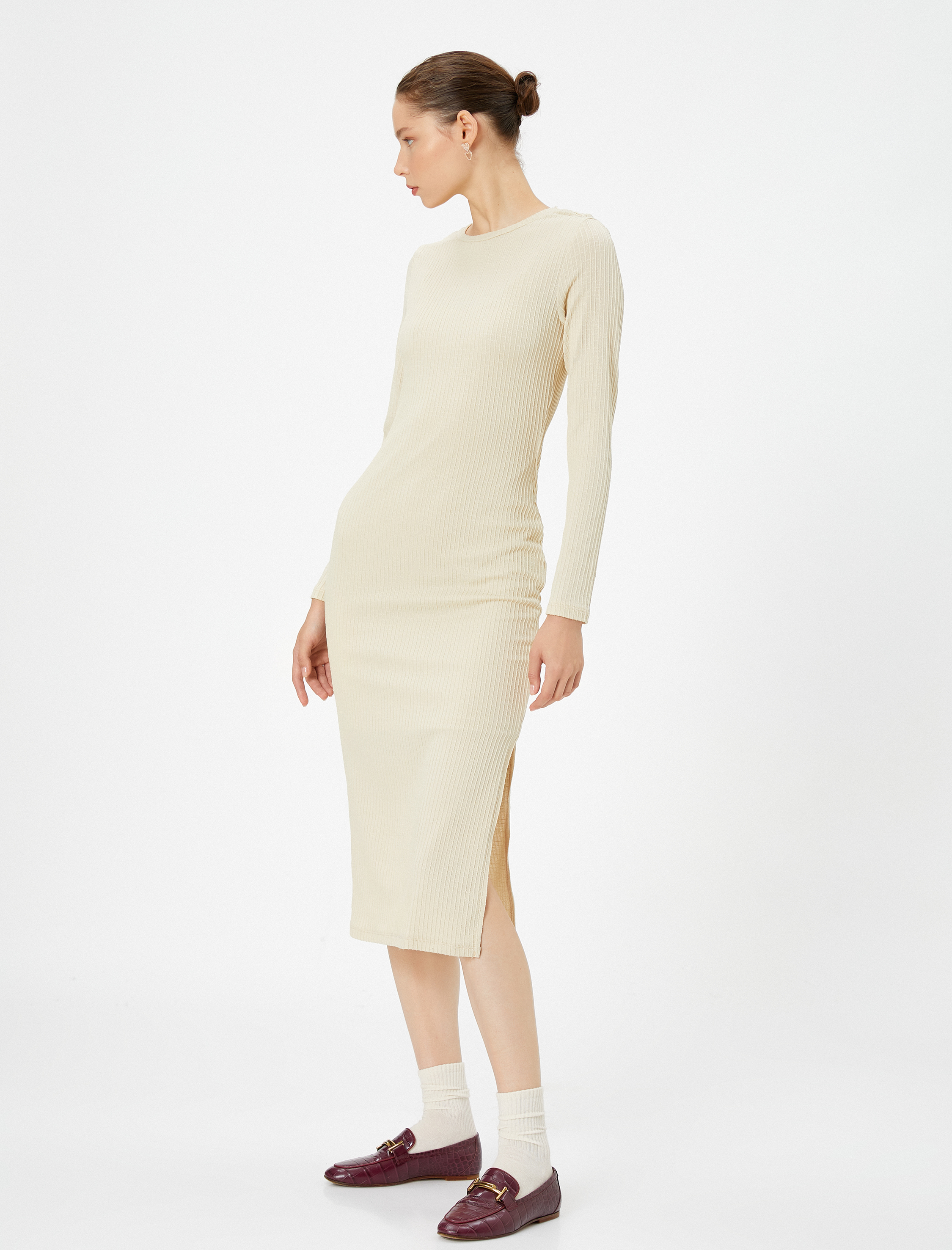   Kalem Elbise Basic Uzun Kollu Yuvarlak Yaka Astarlı Yırtmaç Detaylı