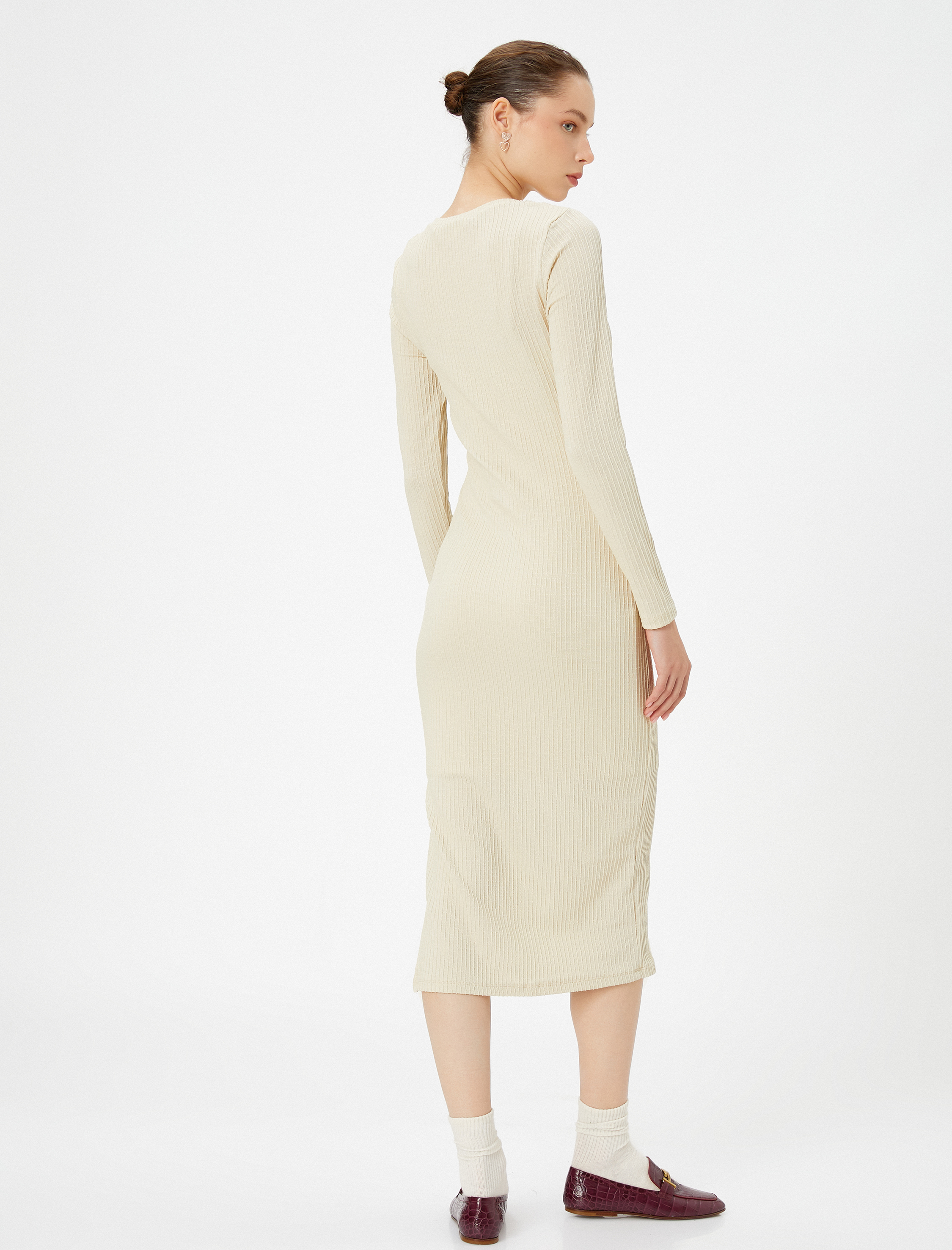   Kalem Elbise Basic Uzun Kollu Yuvarlak Yaka Astarlı Yırtmaç Detaylı