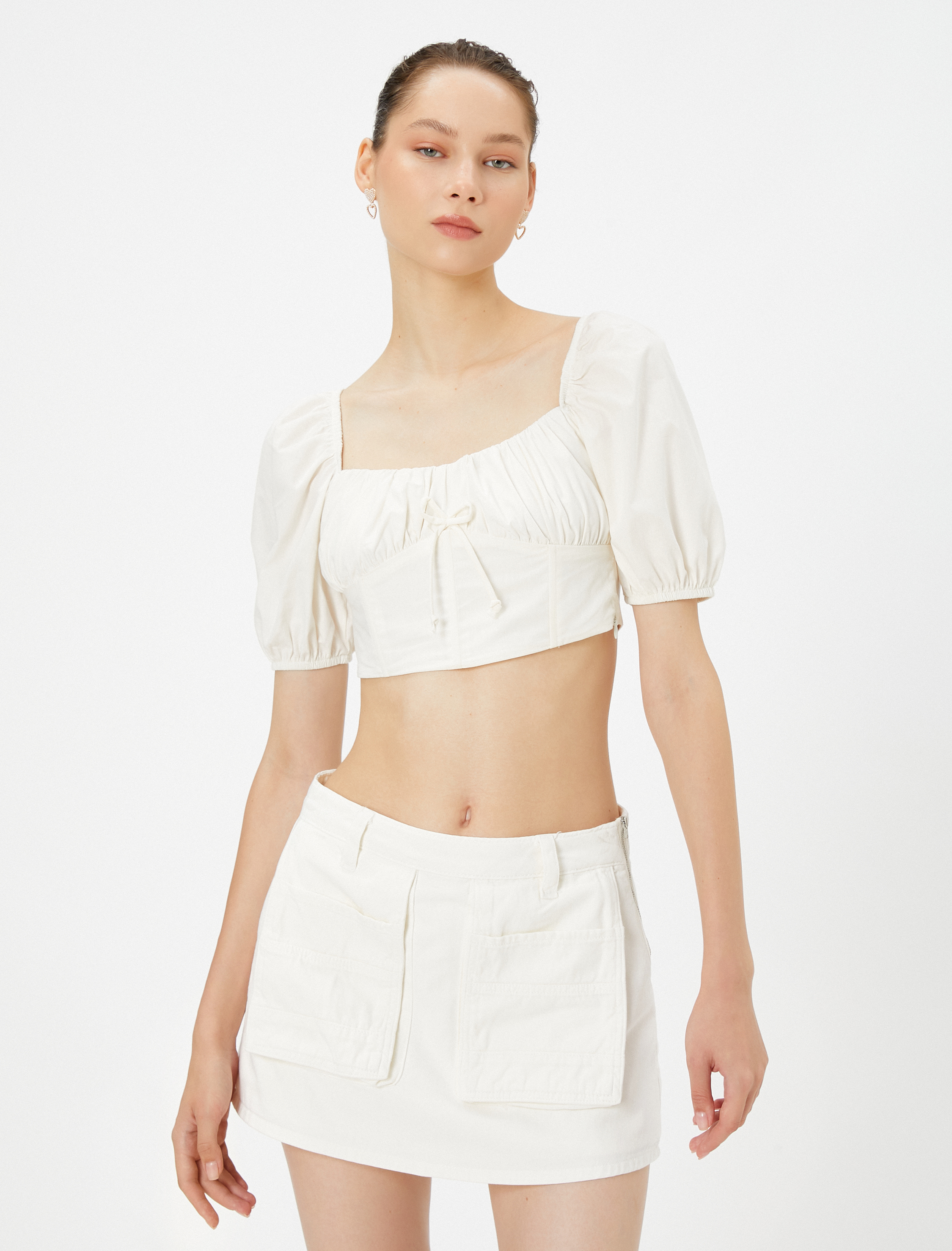   Balon Kol Crop Bluz Önü Büzgülü Bağlamalı Kare Yaka Pamuklu