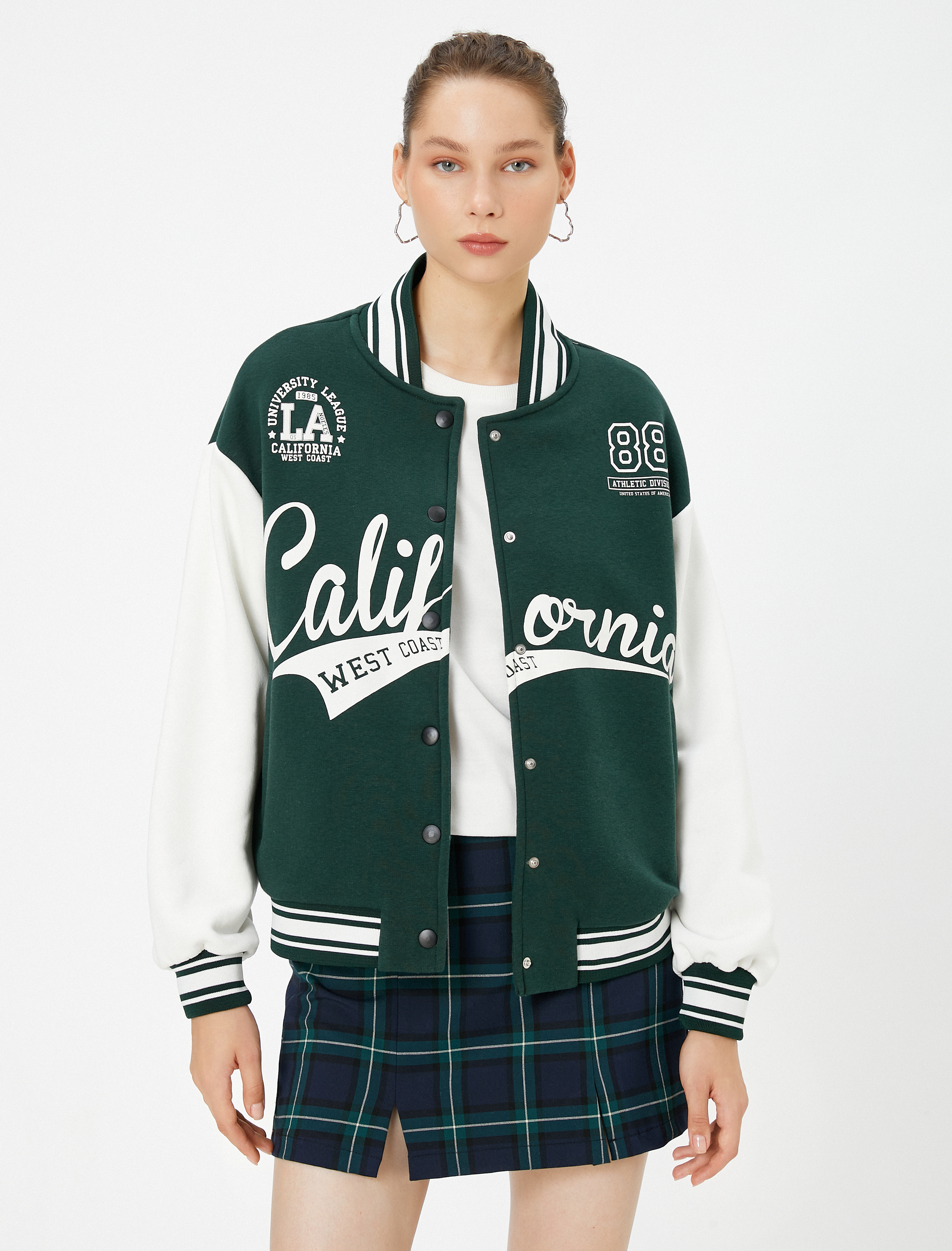 Şardonlu Bomber Ceket Aplike Detaylı Kolej Baskılı Cepli