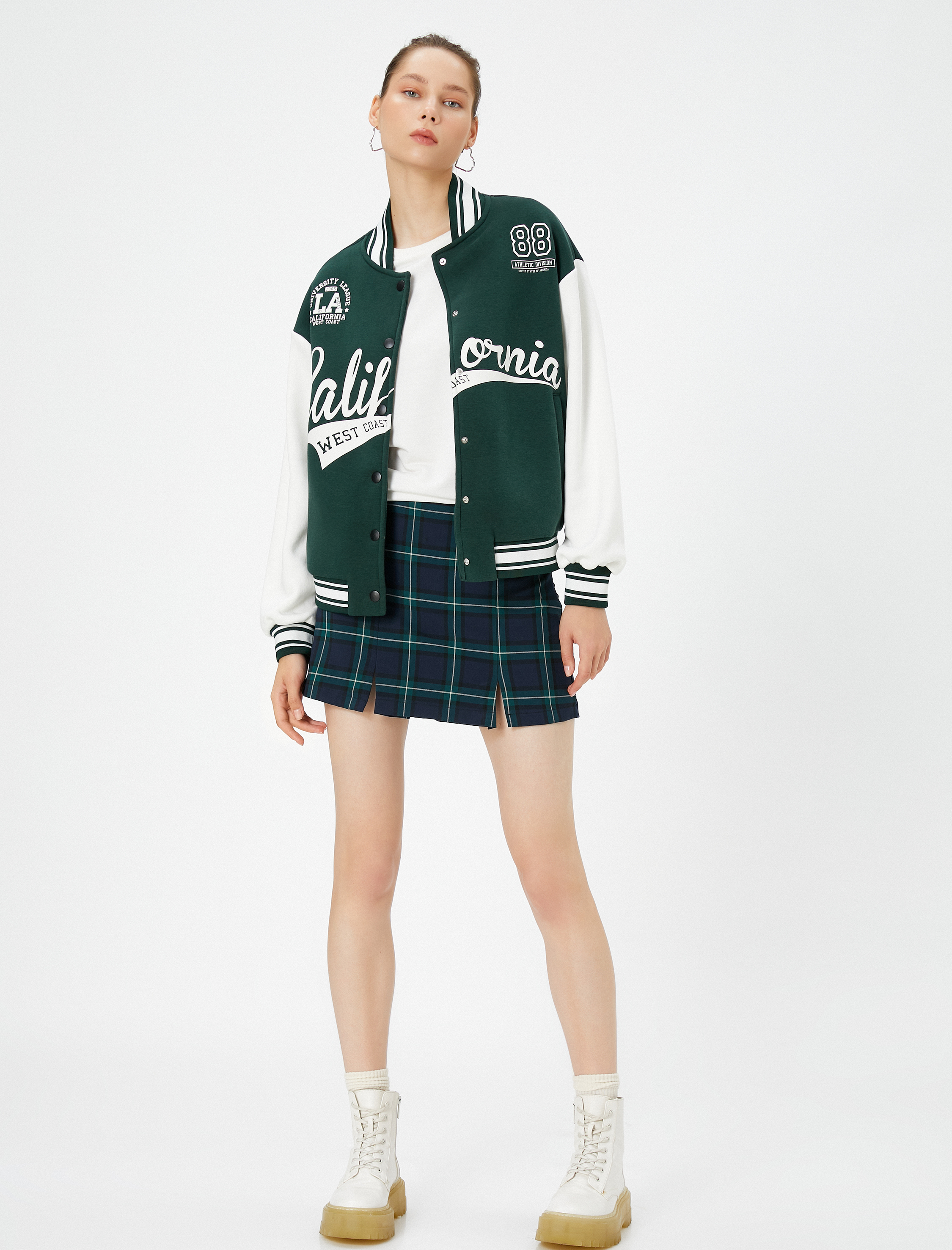 Şardonlu Bomber Ceket Aplike Detaylı Kolej Baskılı Cepli