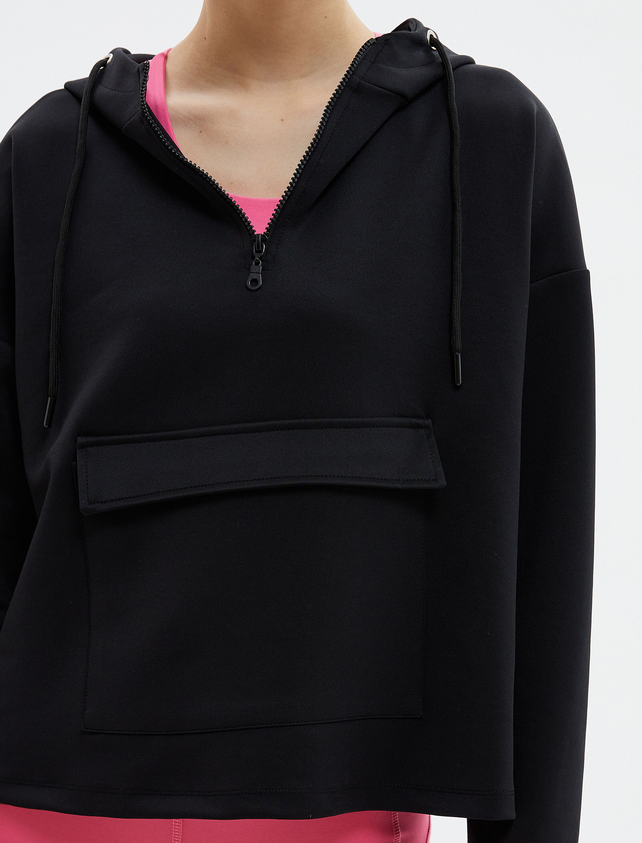   Kapşonlu Yarım Fermuarlı Sweatshirt Bol Kalıp Önde Kapaklı Cep Detaylı