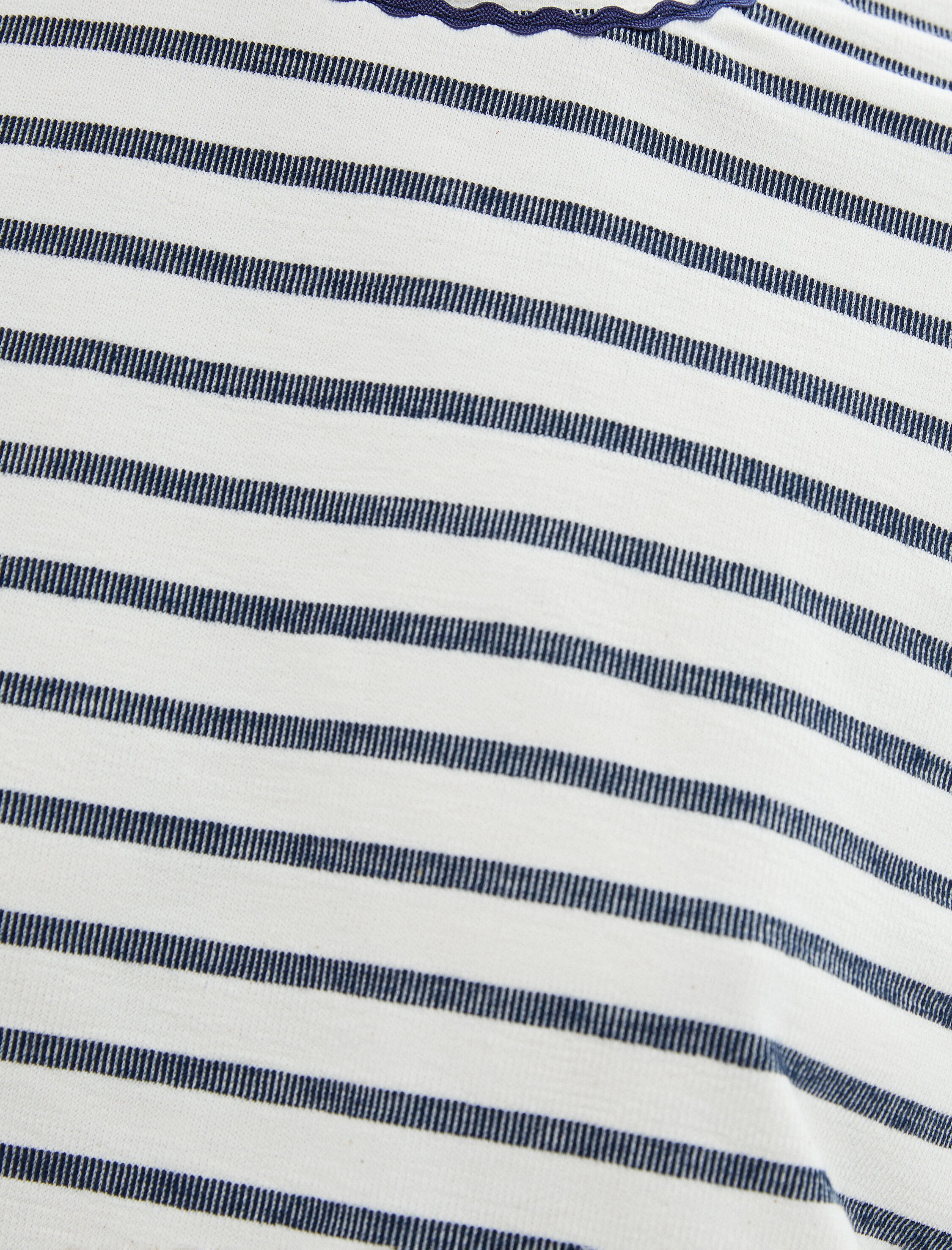   Oversize Crop Tişört Bisiklet Yaka Kısa Kollu