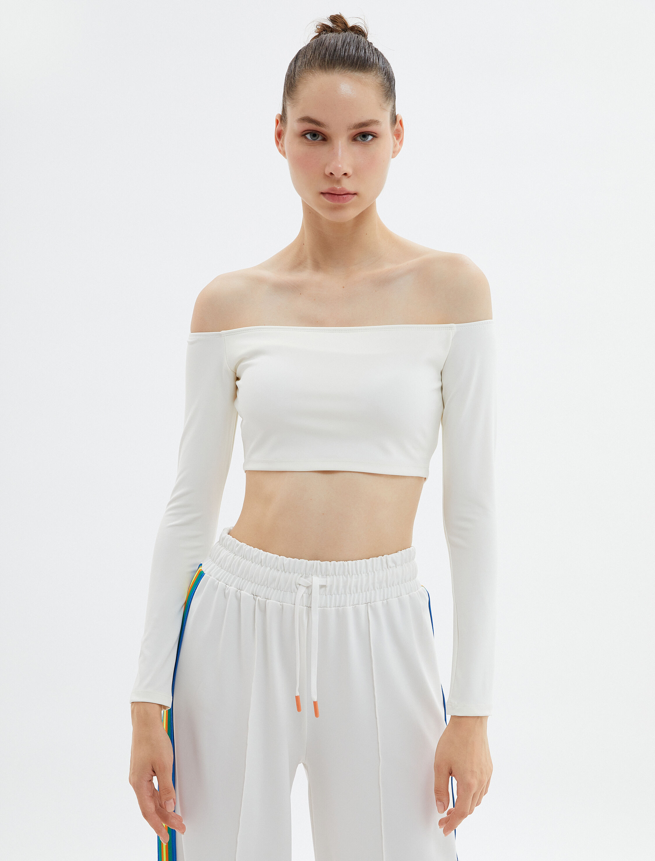 Uzun Kollu Düşük Omuz Crop Spor Tişört Slim Fit