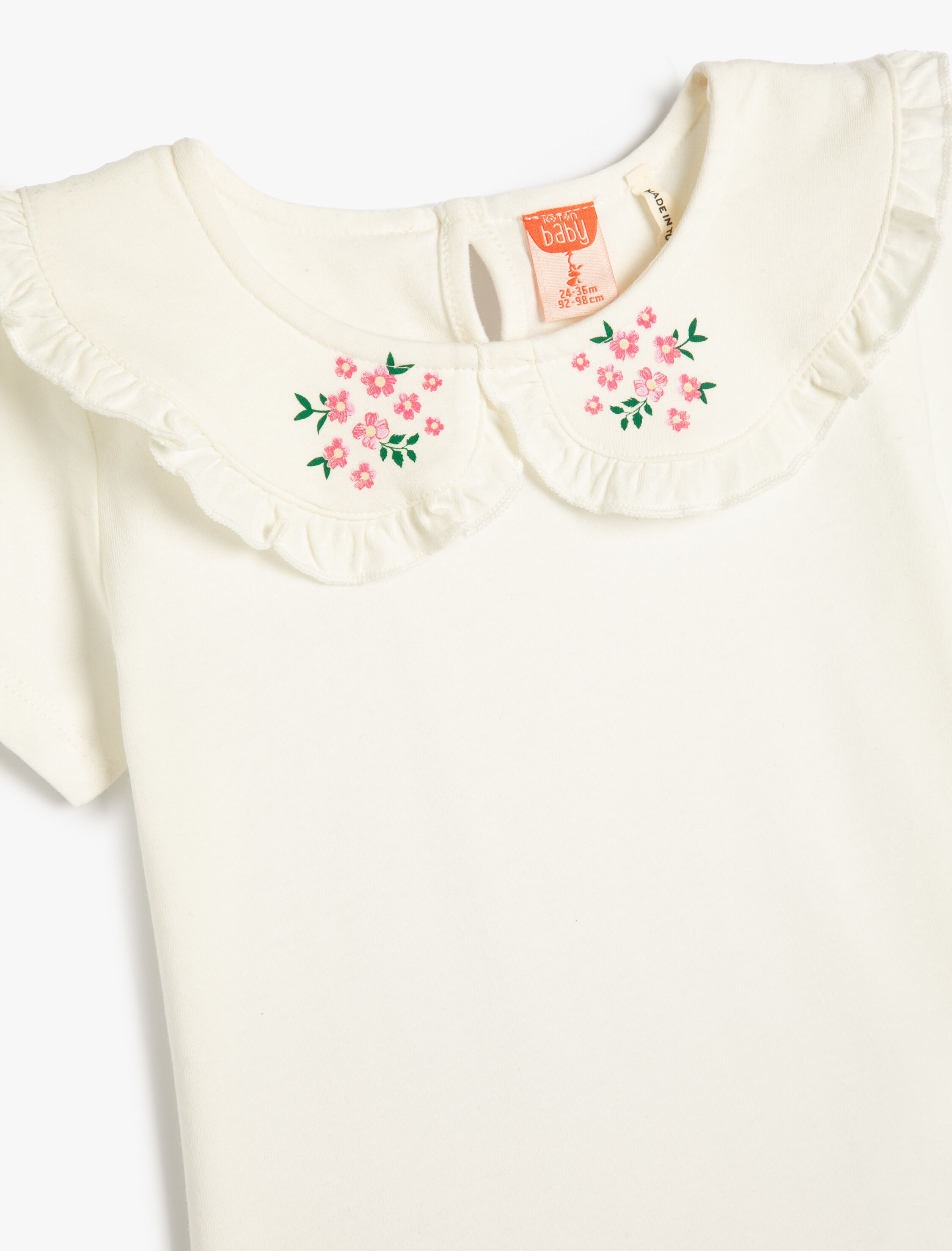  Kız Bebek Tişört Kısa Kollu Bebe Yaka Fırfır ve Çiçek Detaylı Pamuklu