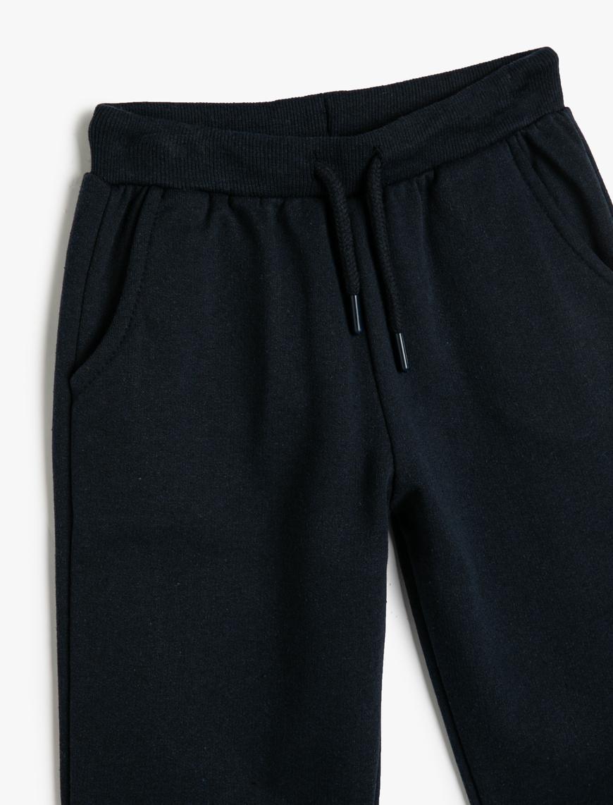  Erkek Çocuk Basic Jogger Eşofman Altı Cepli Beli Bağlamalı Şardonlu