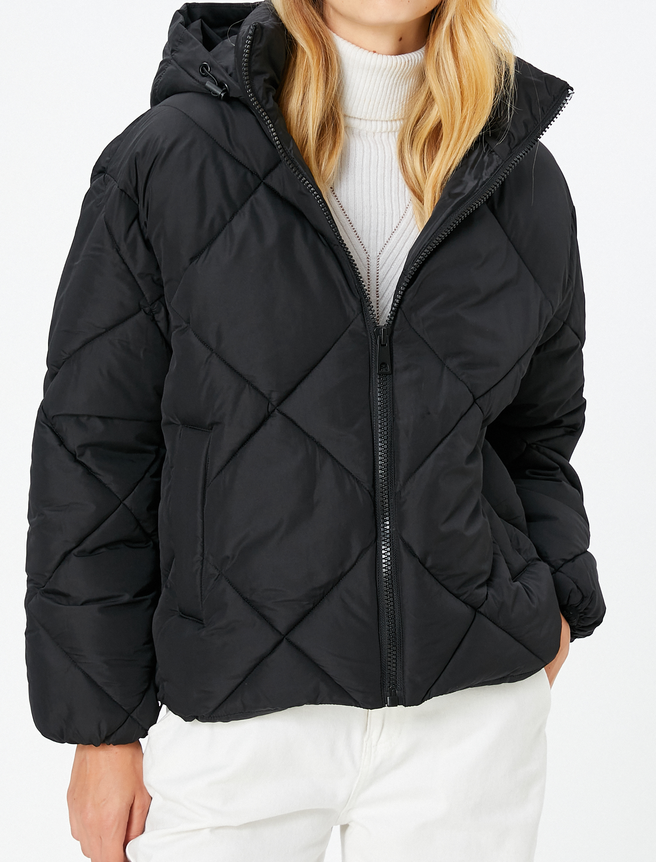   Şişme Mont Kapüşonlu Cep Detaylı Fermuarlı