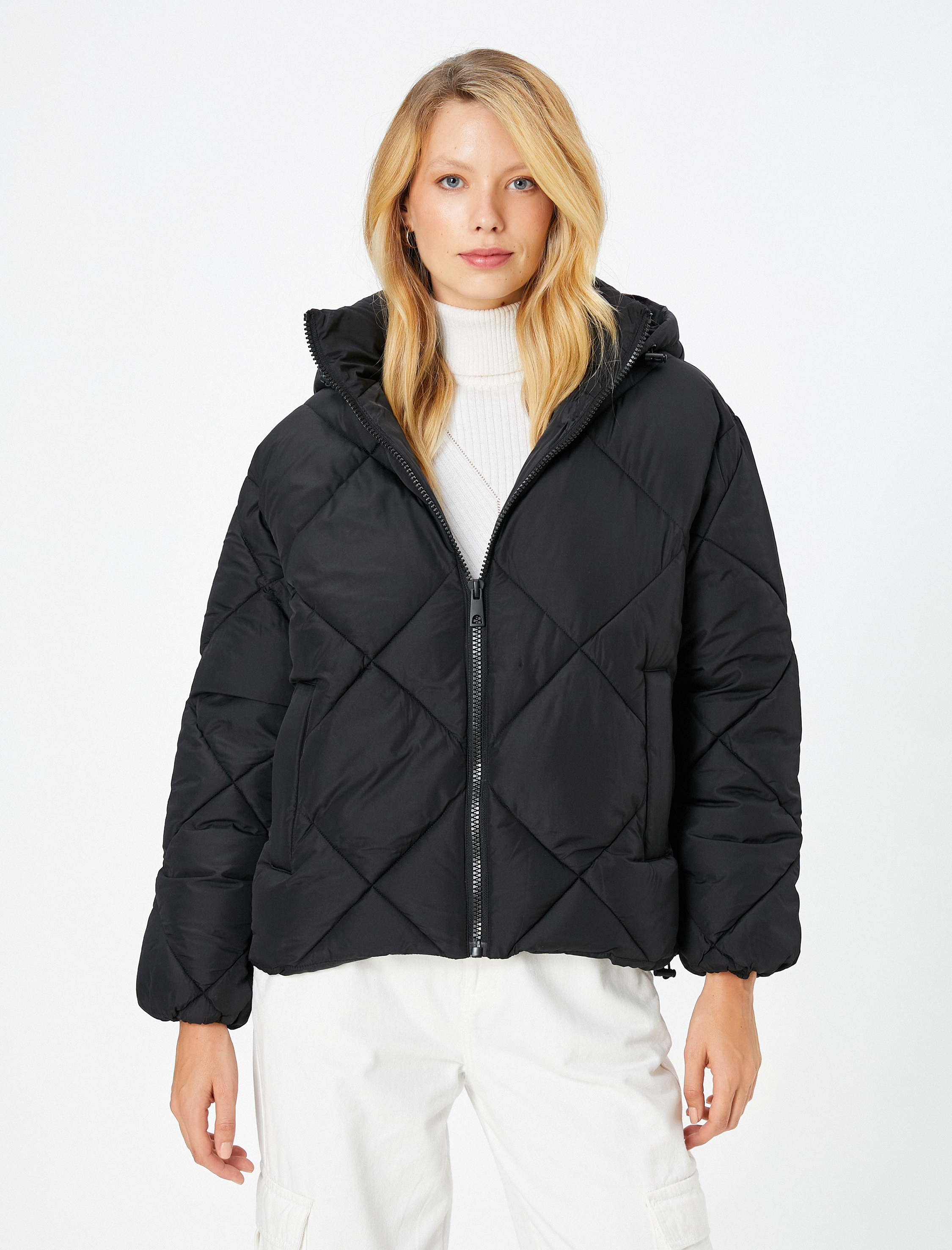   Şişme Mont Kapüşonlu Cep Detaylı Fermuarlı