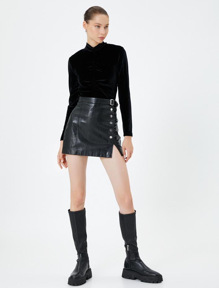  Boğazlı Kadife Bluz Drapeli Uzun Kollu