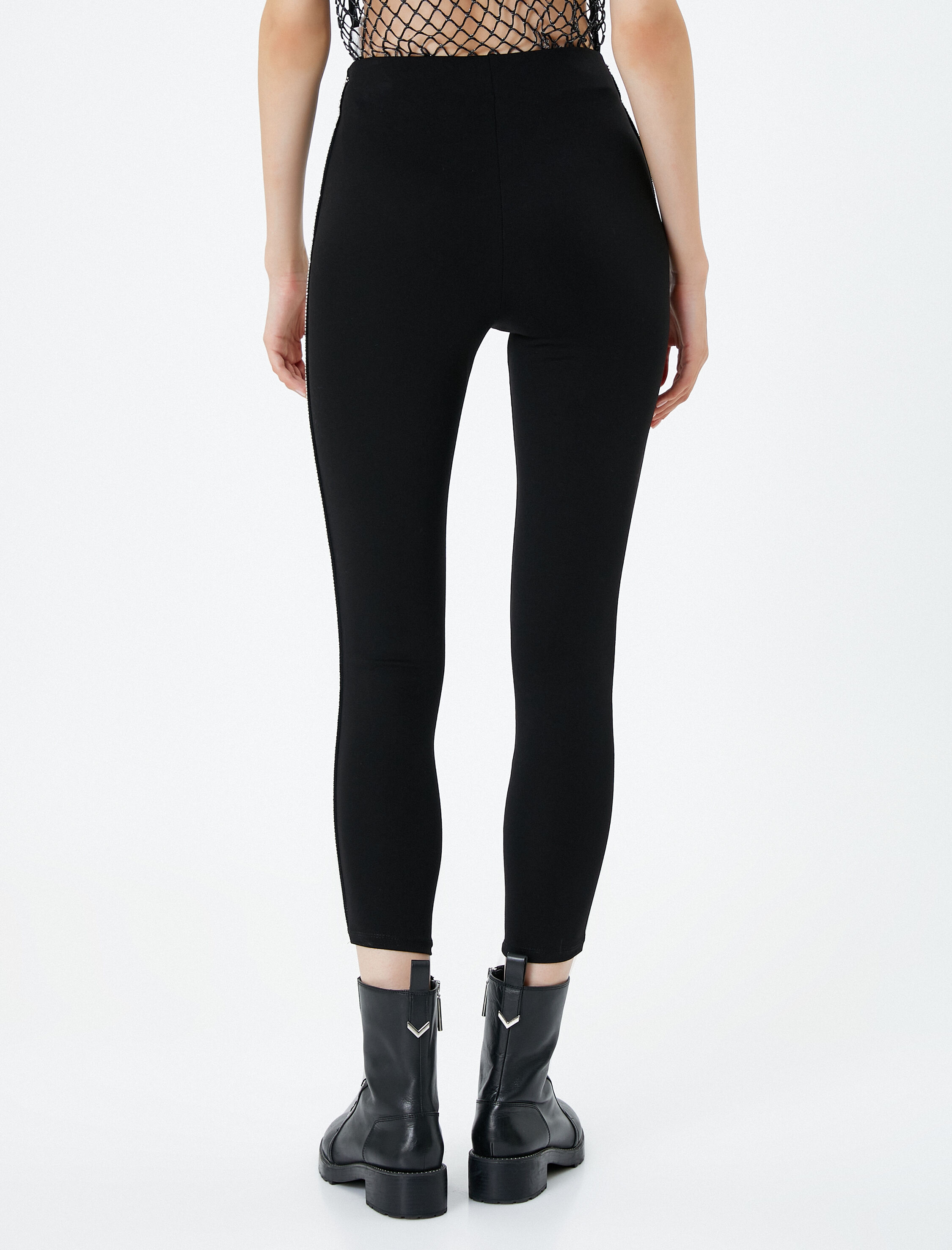   Kısa Paça Tayt İnce Şerit Detaylı Viskoz Kumaş Karışımlı