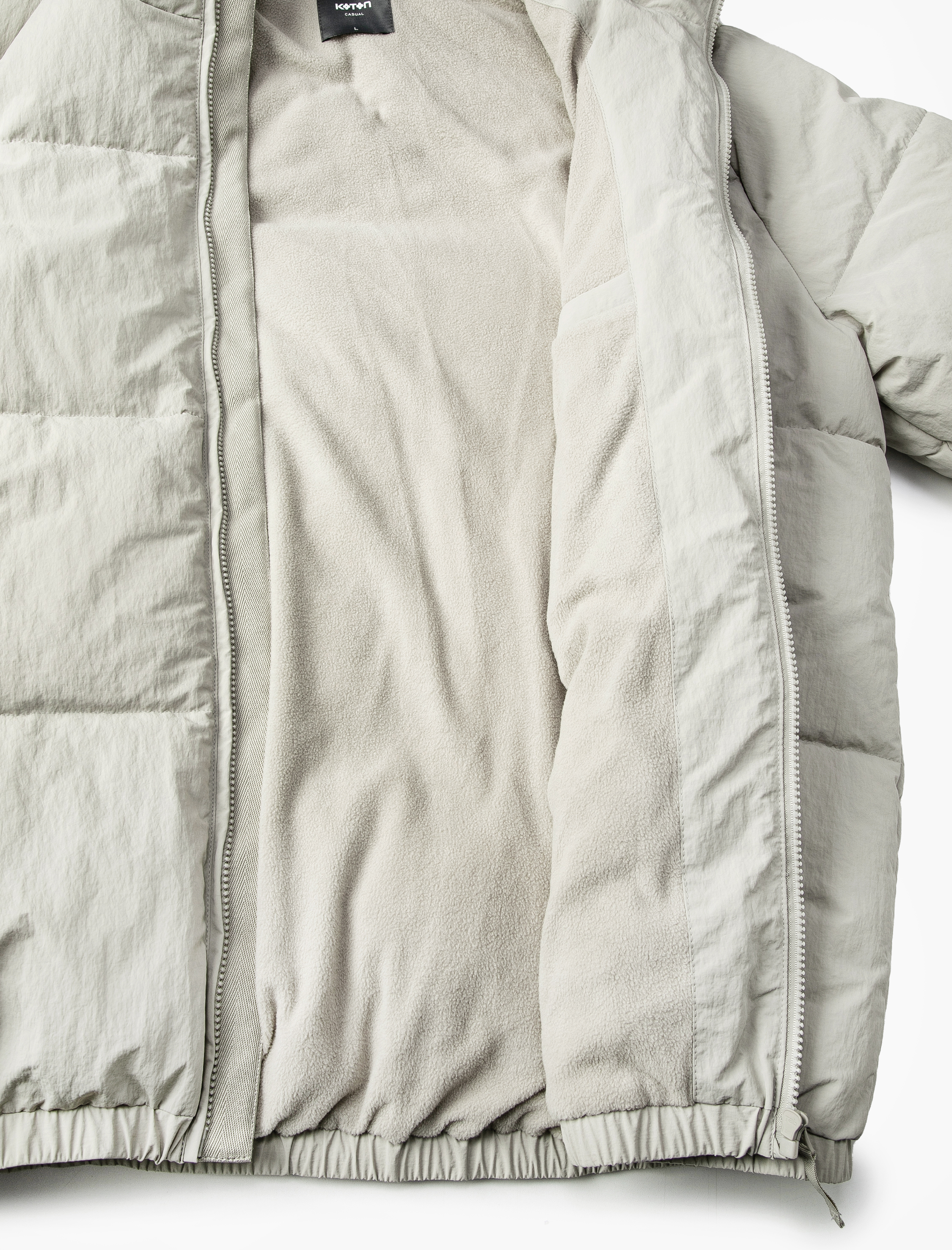   Şişme Mont Dik Yaka Fermuarlı Cep Detaylı Slogan Baskılı