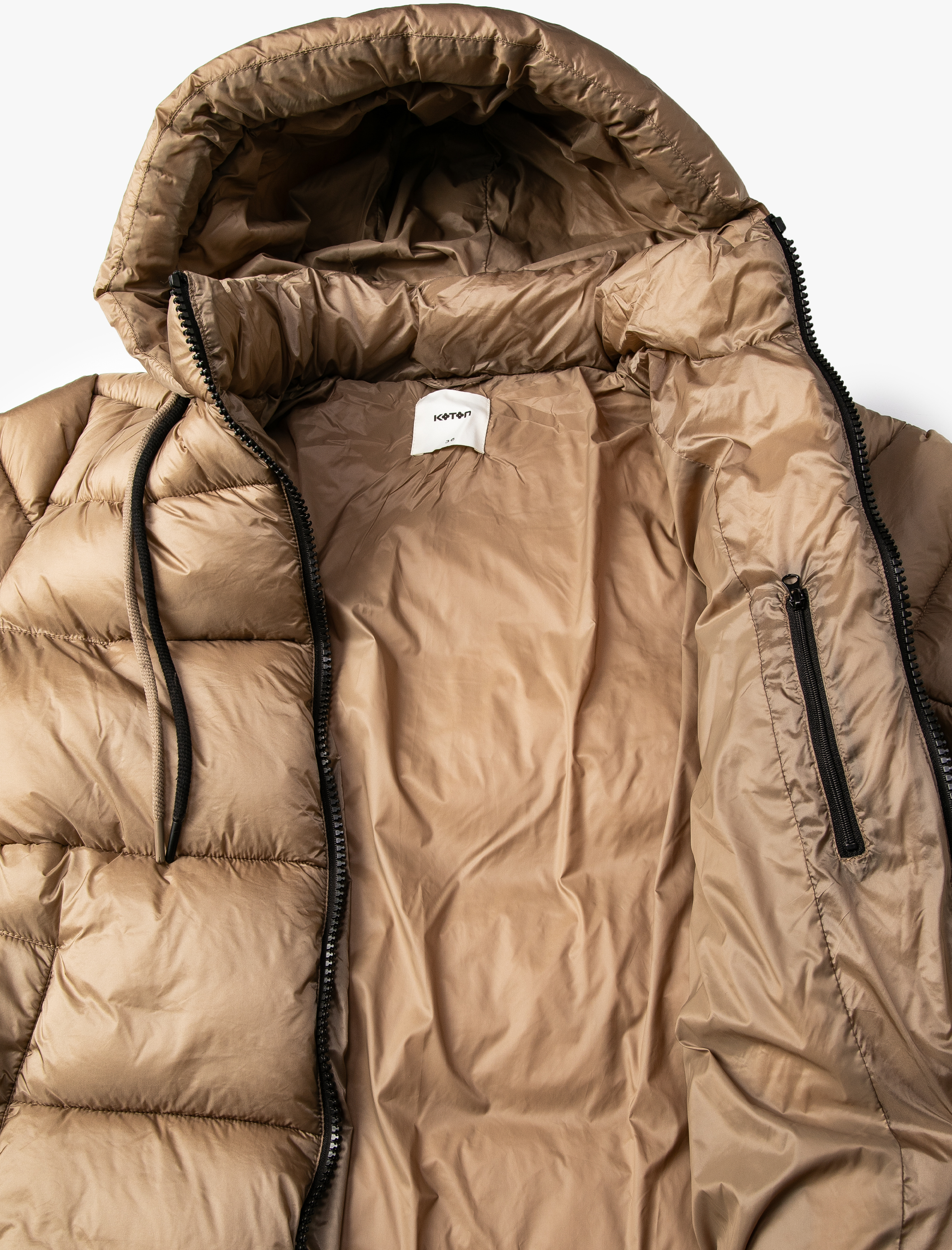   Şişme Mont Kapüşonlu Fermuarlı Cep Detaylı