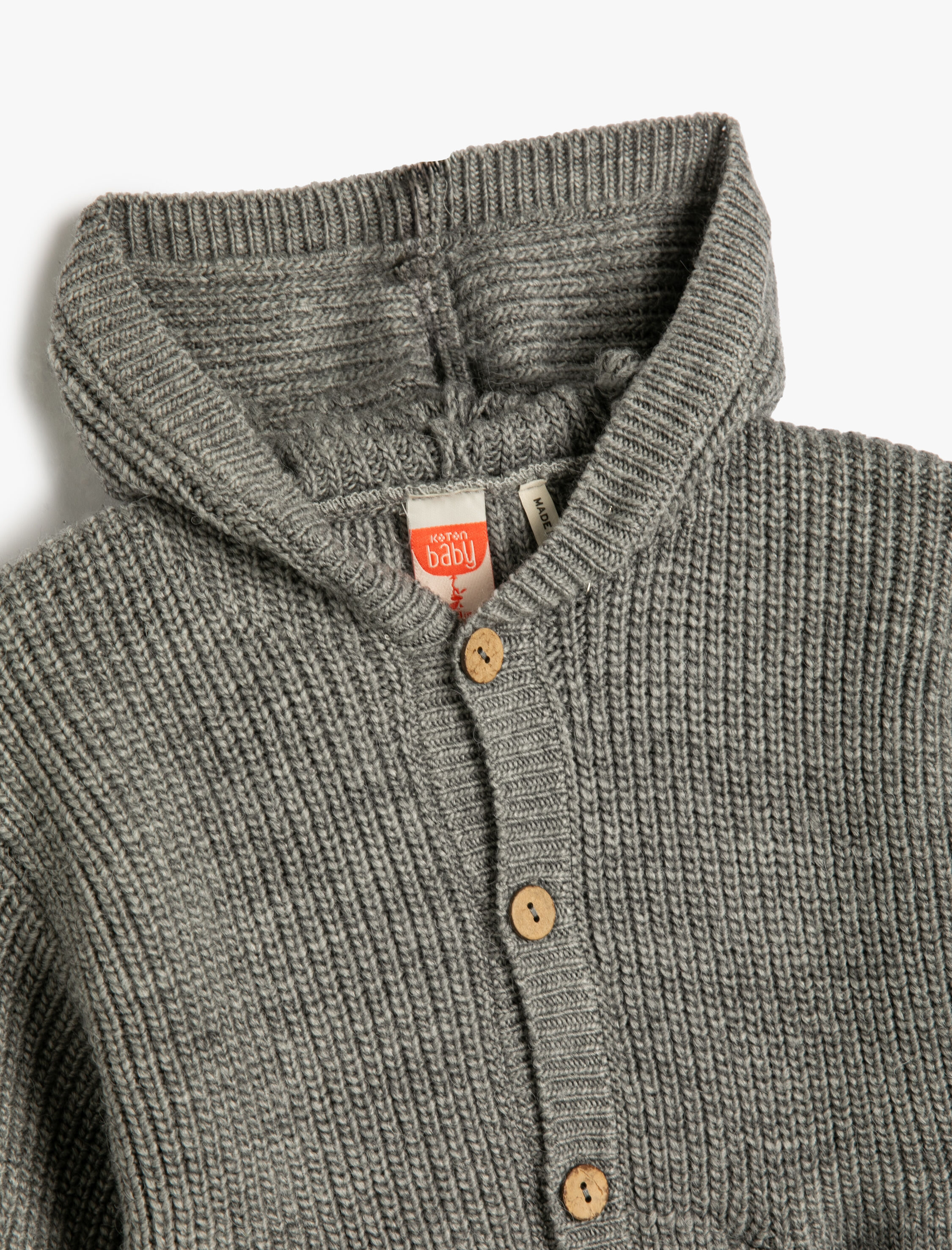  Erkek Bebek Kapşonlu Örgü Hırka Düğme Kapamalı Cep Detaylı