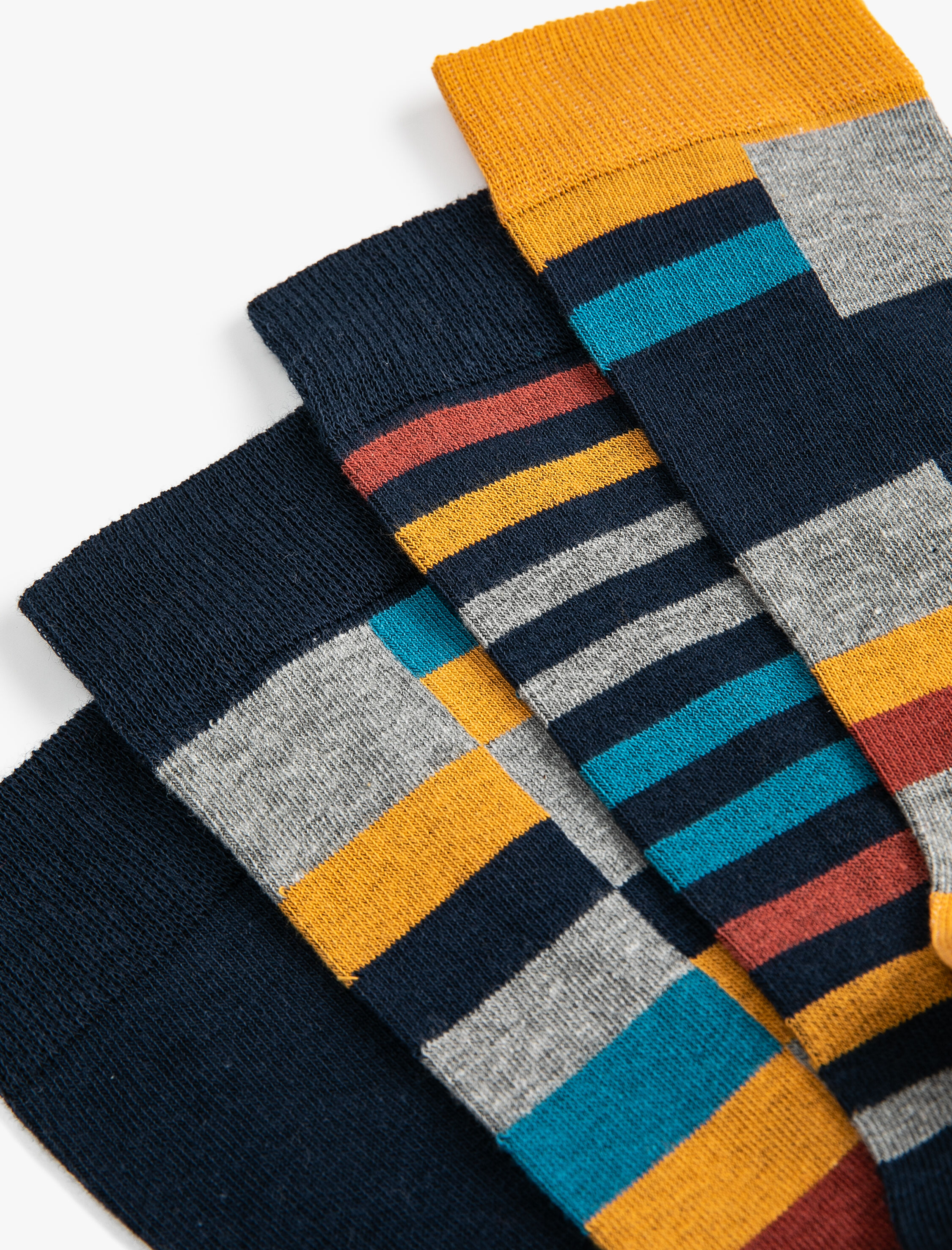  Erkek 4'lü Soket Çorap Seti Geometrik Desenli Çok Renkli