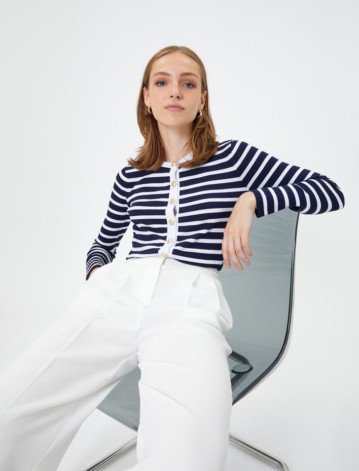  Triko Hırka Gold Düğmeli Fitilli Bisiklet Yaka