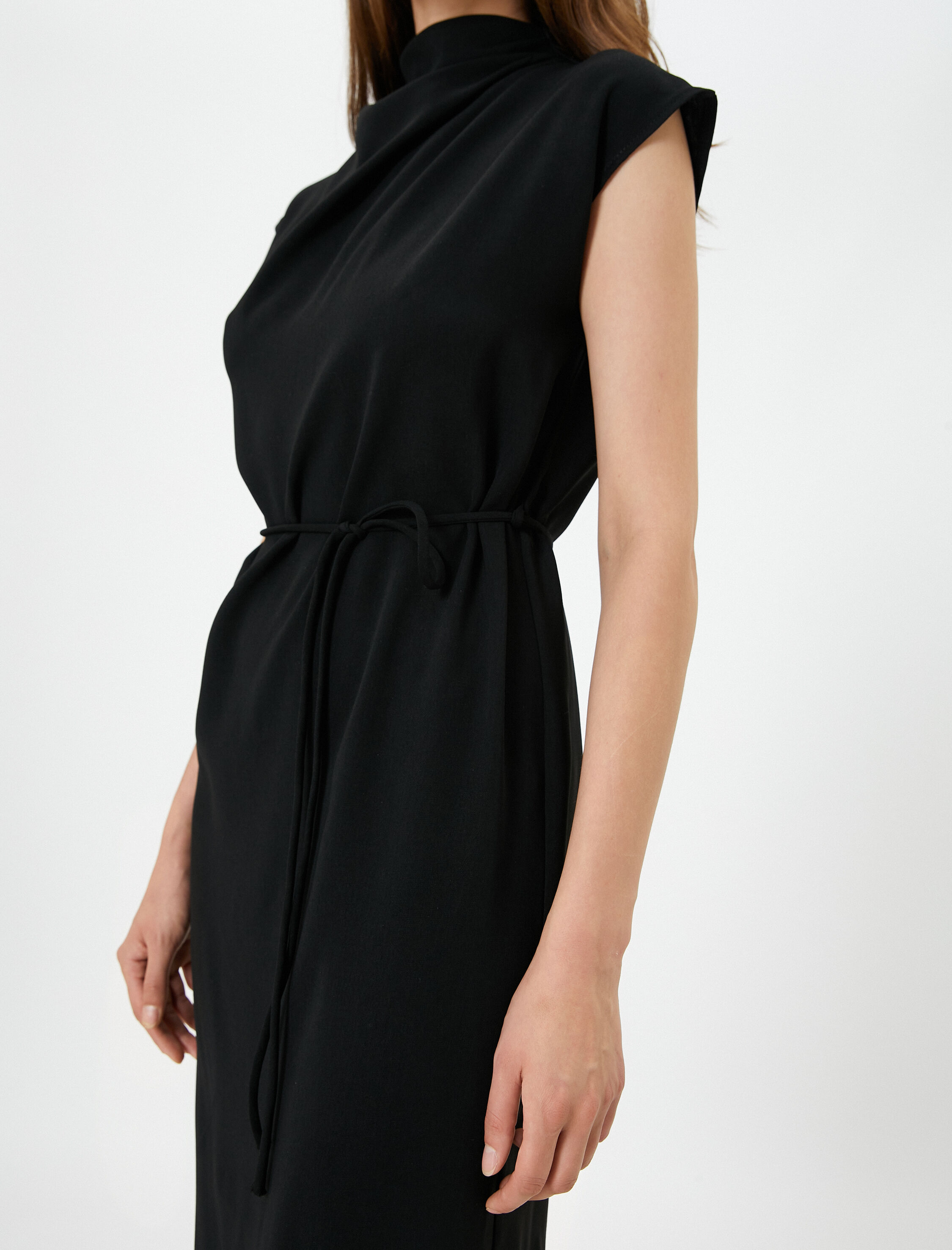   Midi Elbise Degaje Yaka Beli Bağlama Detaylı Kısa Kollu