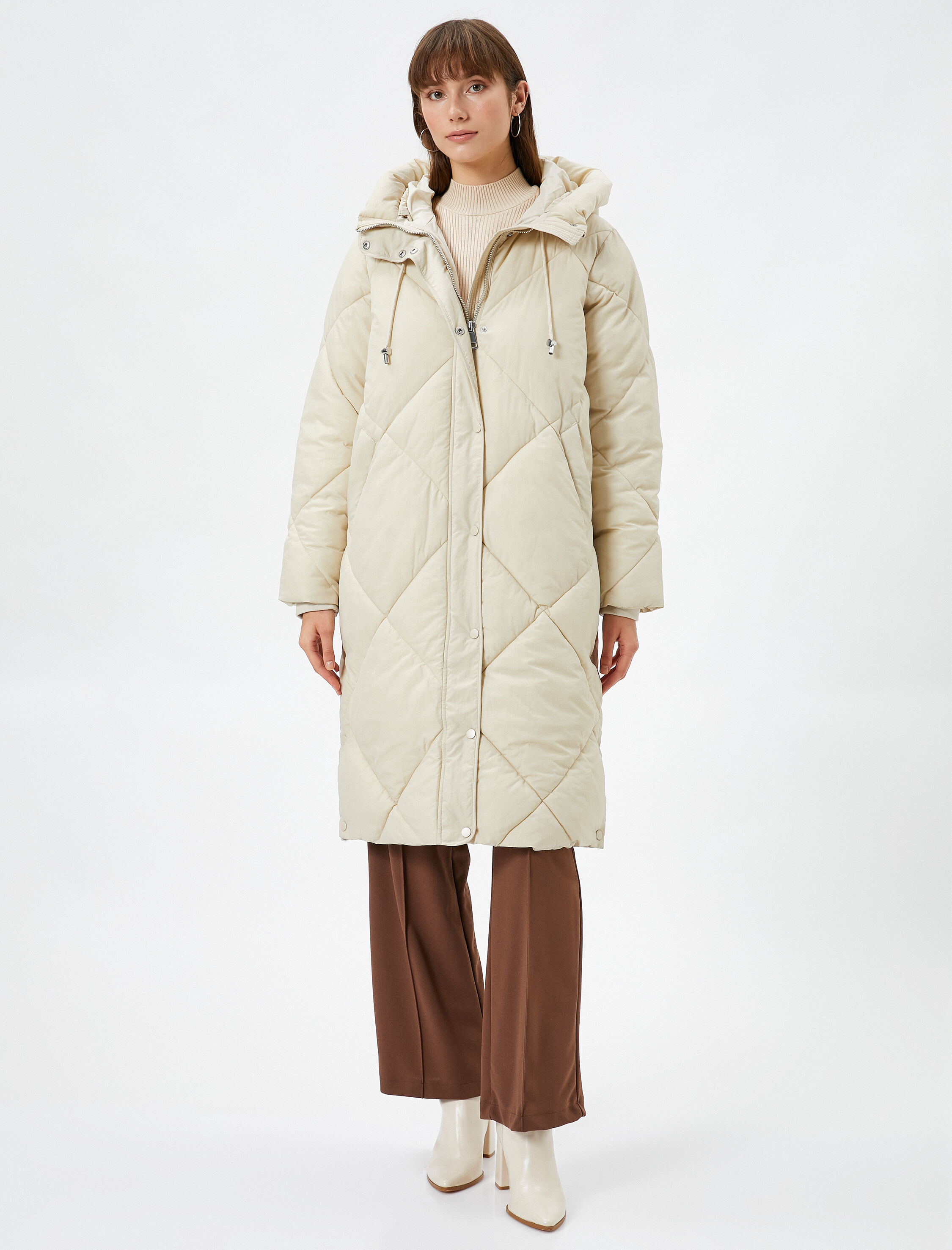   Midi Şişme Mont Kapitoneli Kapüşonlu Cep Detaylı Bağcıklı