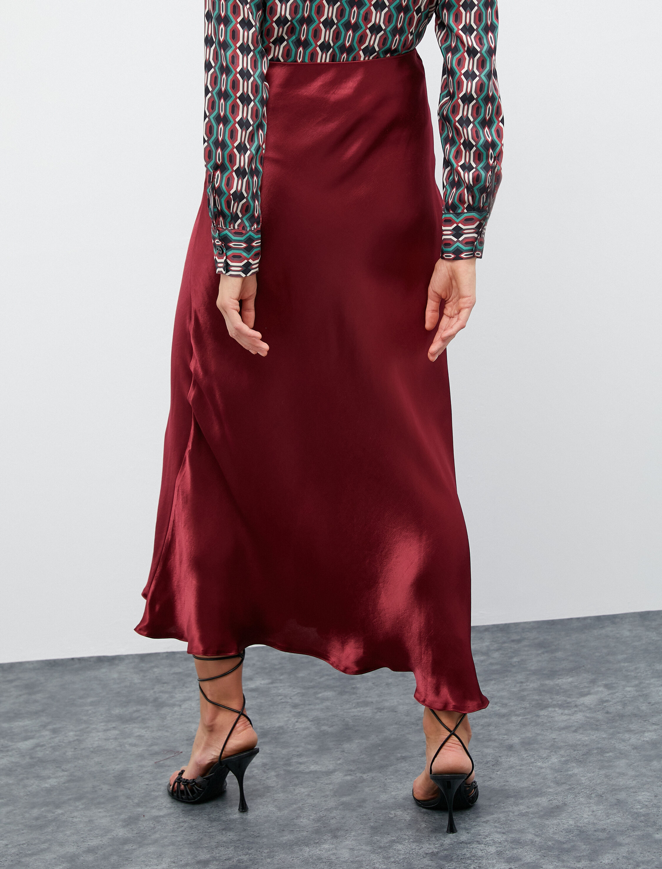   Melis Ağazat X Koton - Normal Bel Uzun Saten Etek