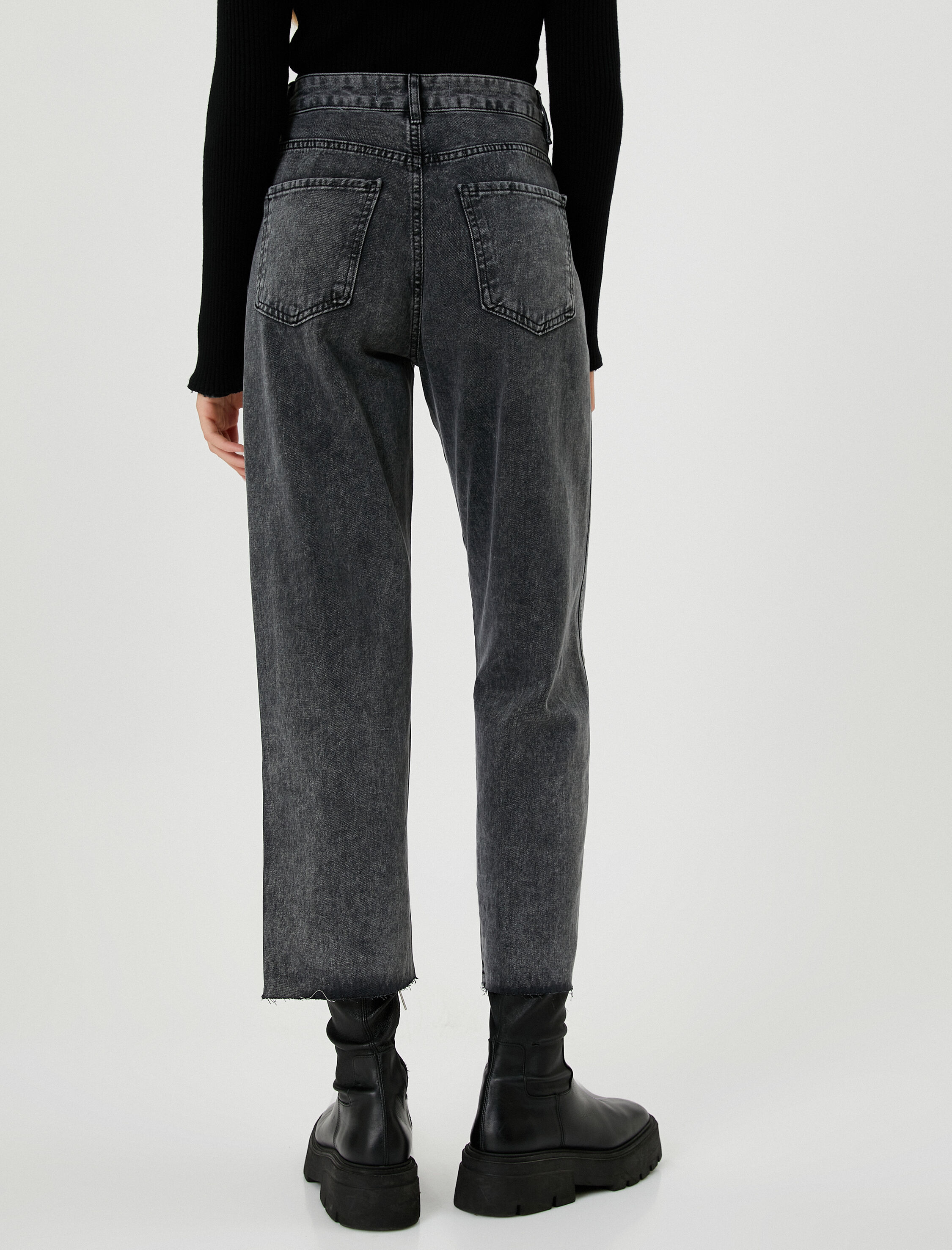 Kısa Geniş Paça Taşlı Kot Pantolon Cepli Pamuklu - Bianca Jean