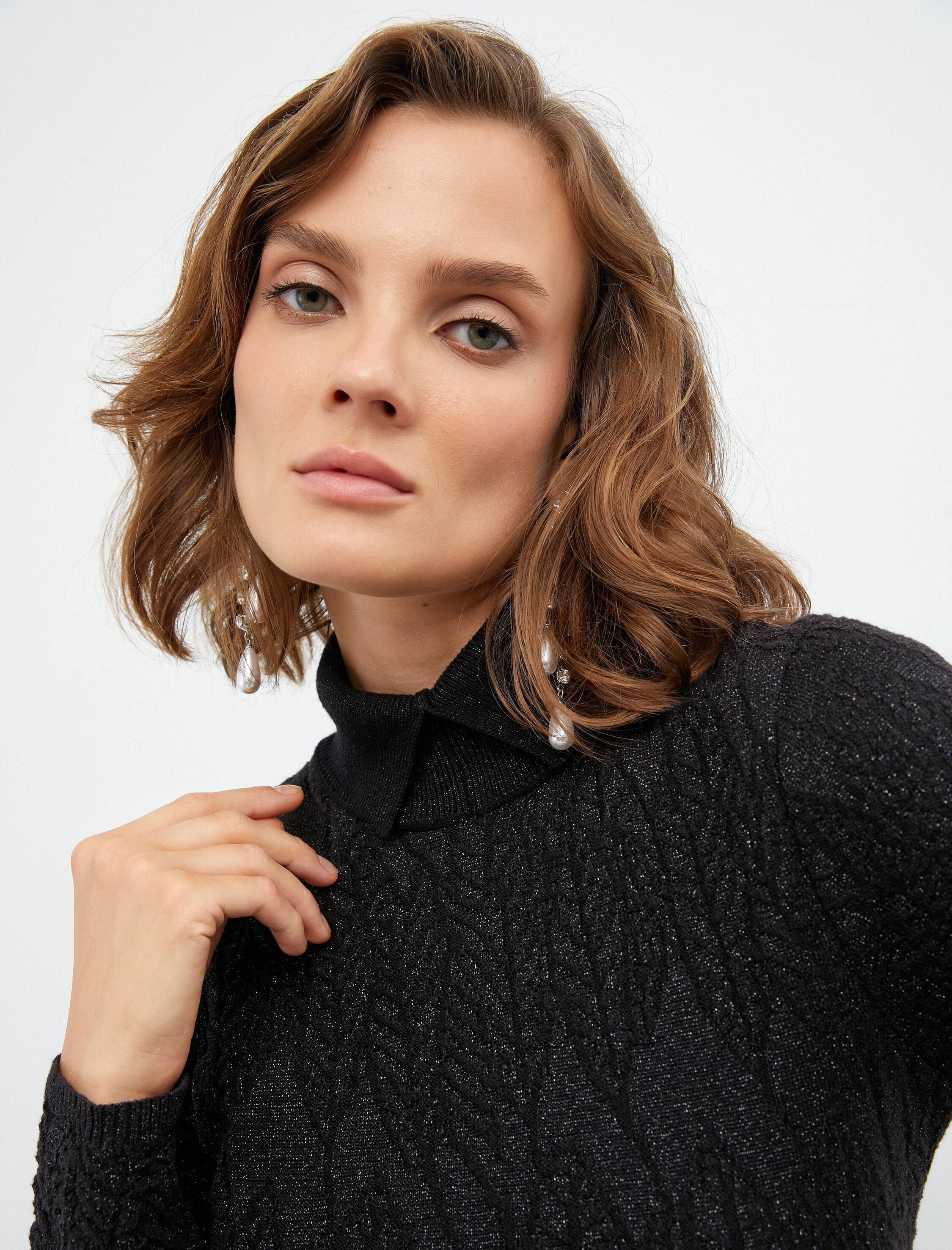   Melis Ağazat X Koton - Simli Dokulu Triko Kazak