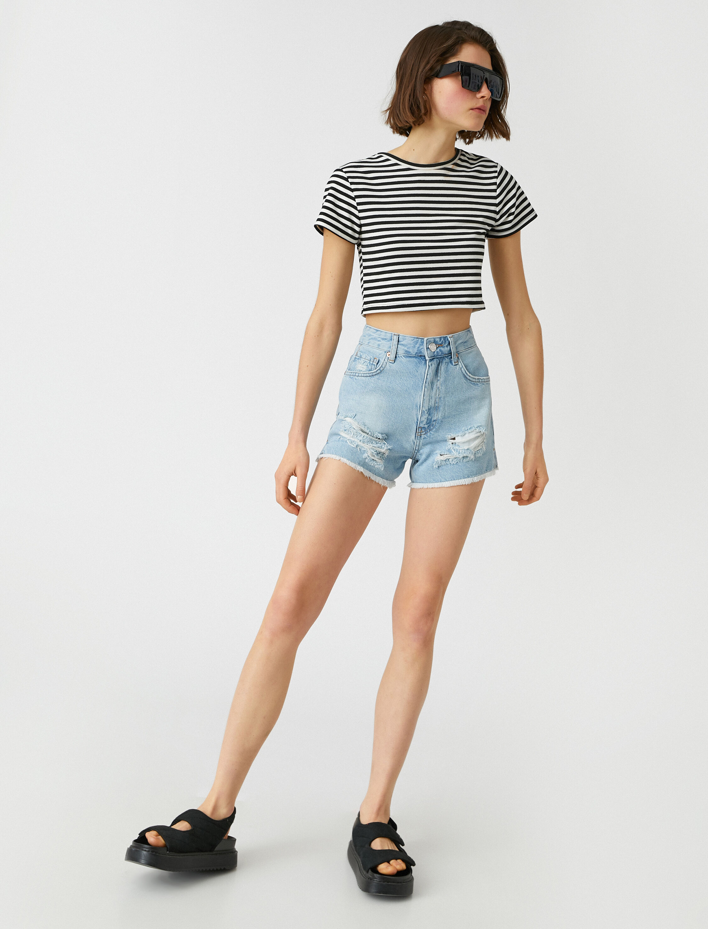   Yüksek Bel Kot Şort