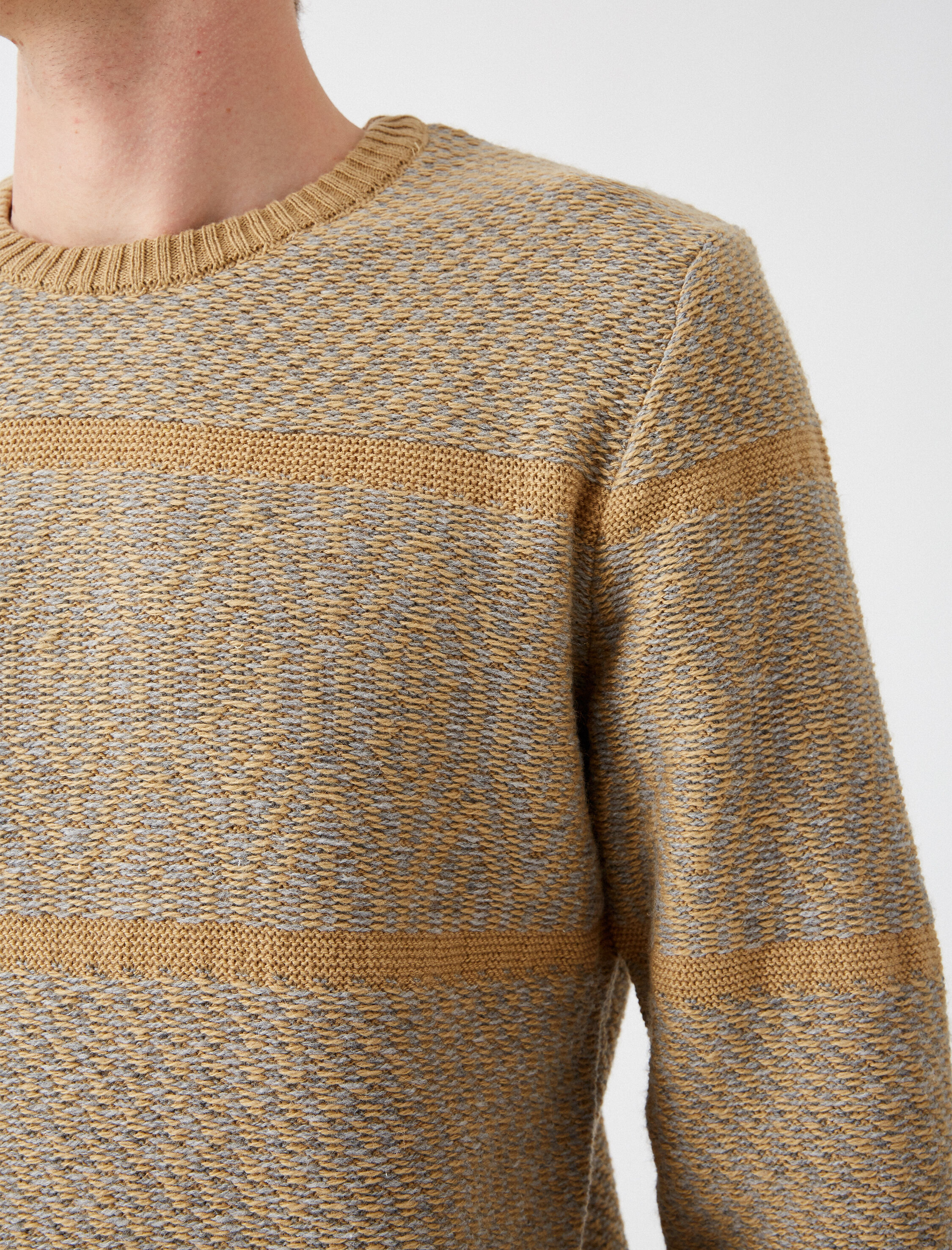   Bisiklet Yaka Çizgili Uzun Kollu Triko Kazak