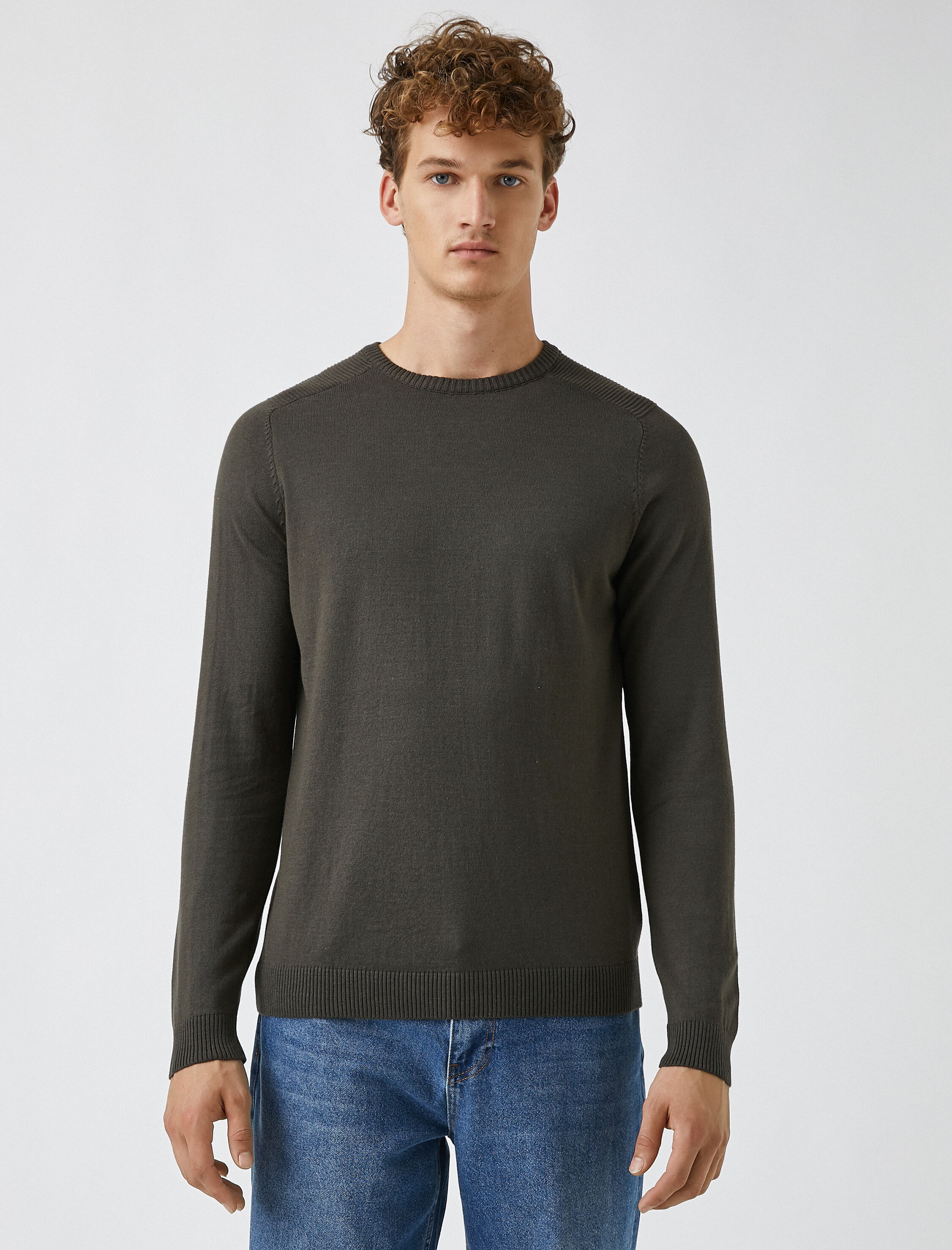   Basic Kazak Bisiklet Yaka