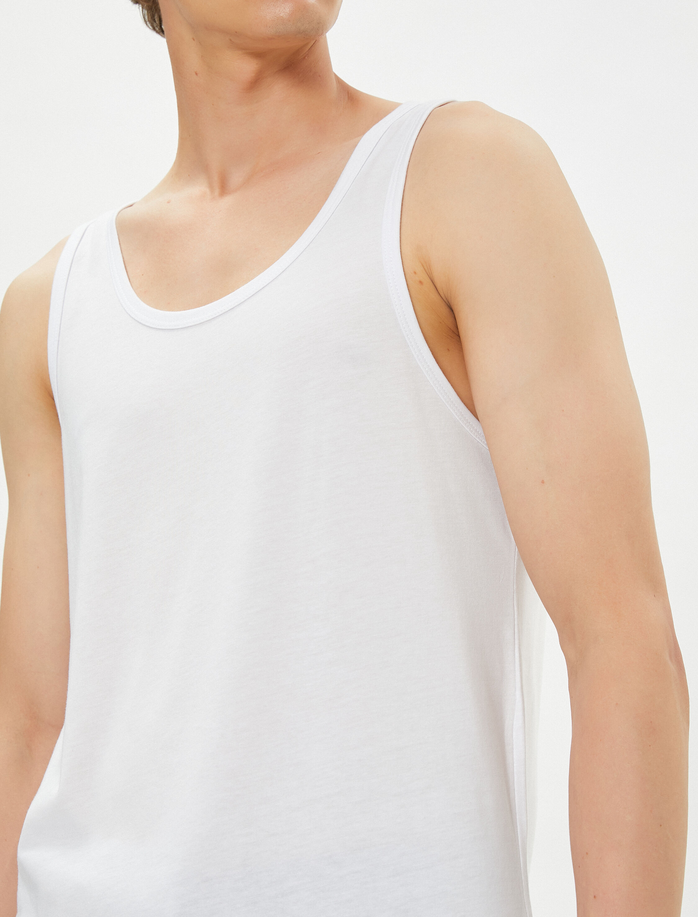   Basic Atlet Yuvarlak Yaka Pamuklu