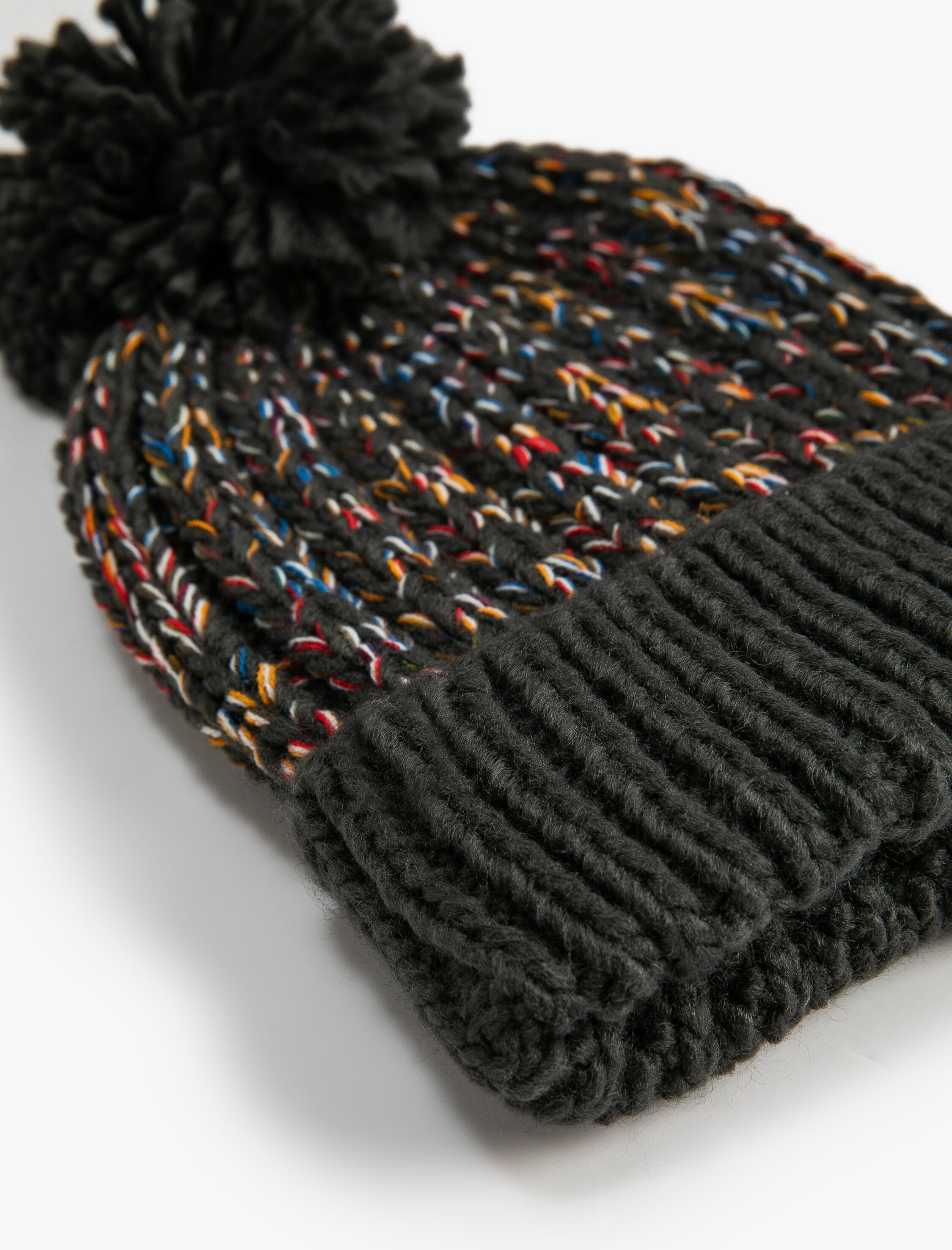  Erkek Çocuk Triko Bere Ponpon Detaylı