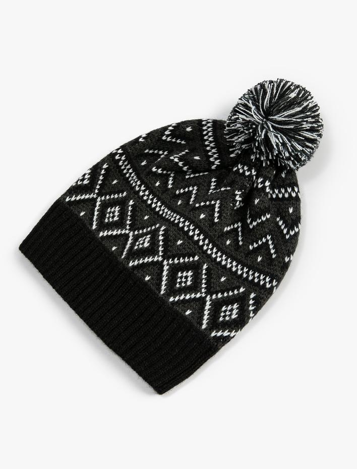 Erkek Örgü Bere Etnik Desenli Ponpon Detaylı
