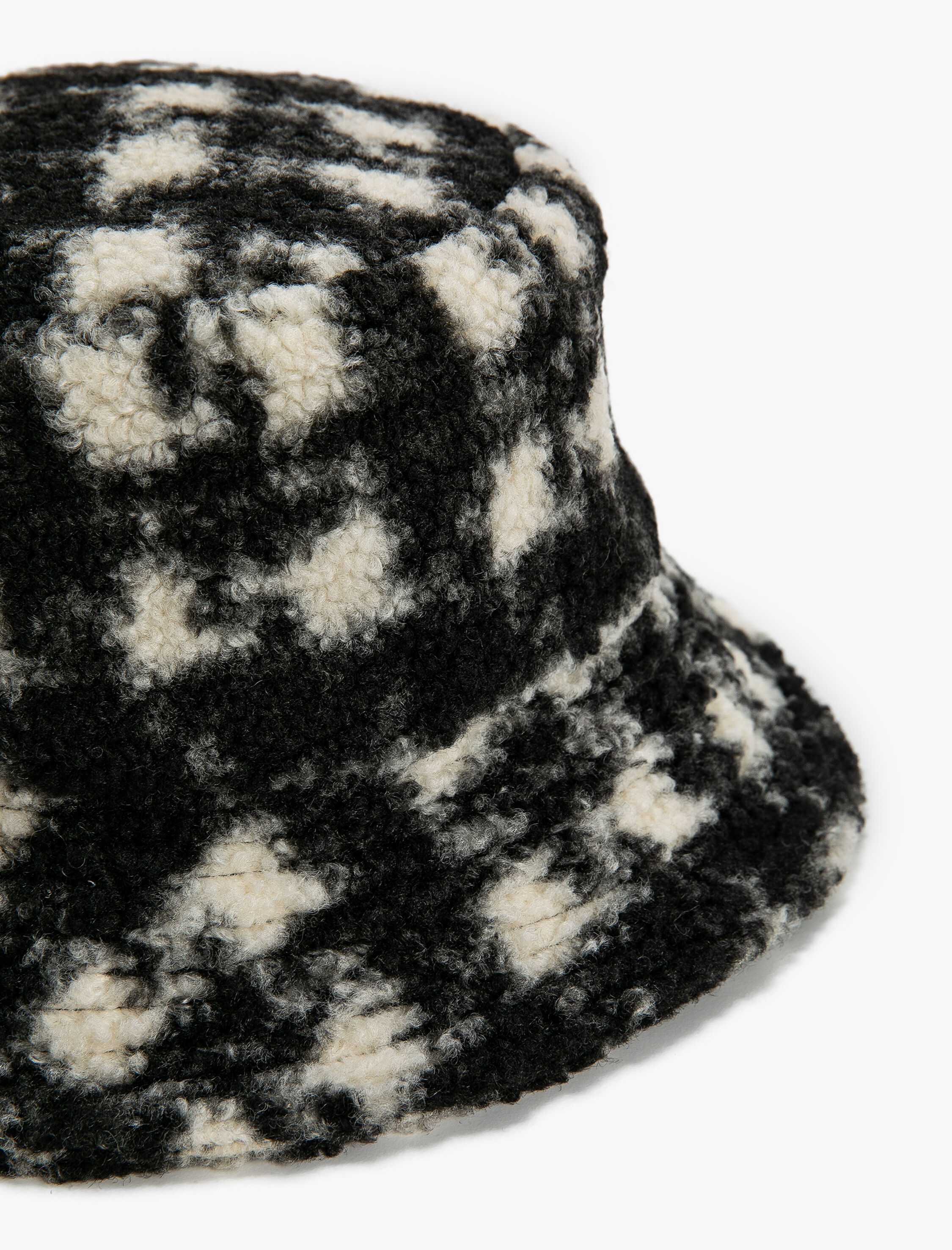  Kadın Peluş Bucket Şapka