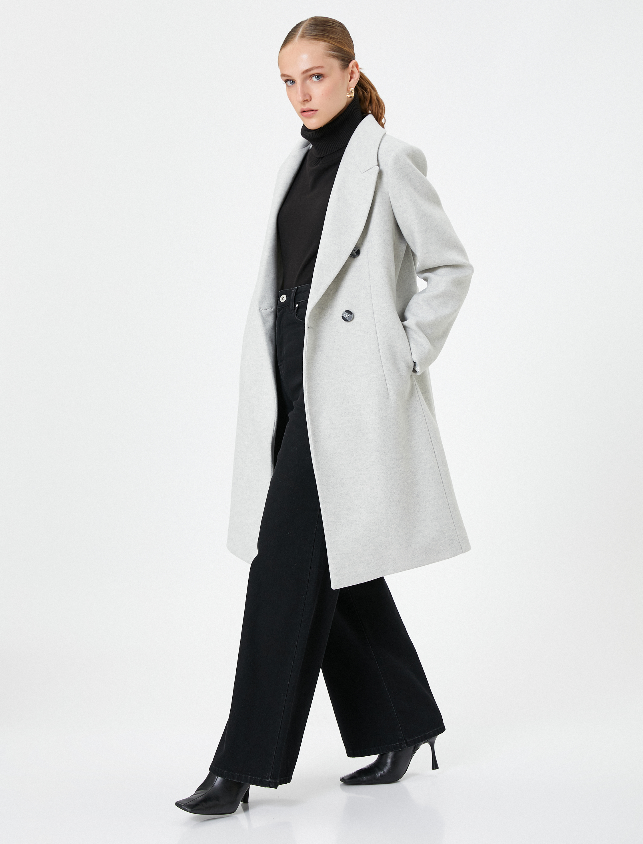   Uzun Kaşe Kaban Kruvaze Kapama Düğmeli Cep Detaylı Kuşaklı