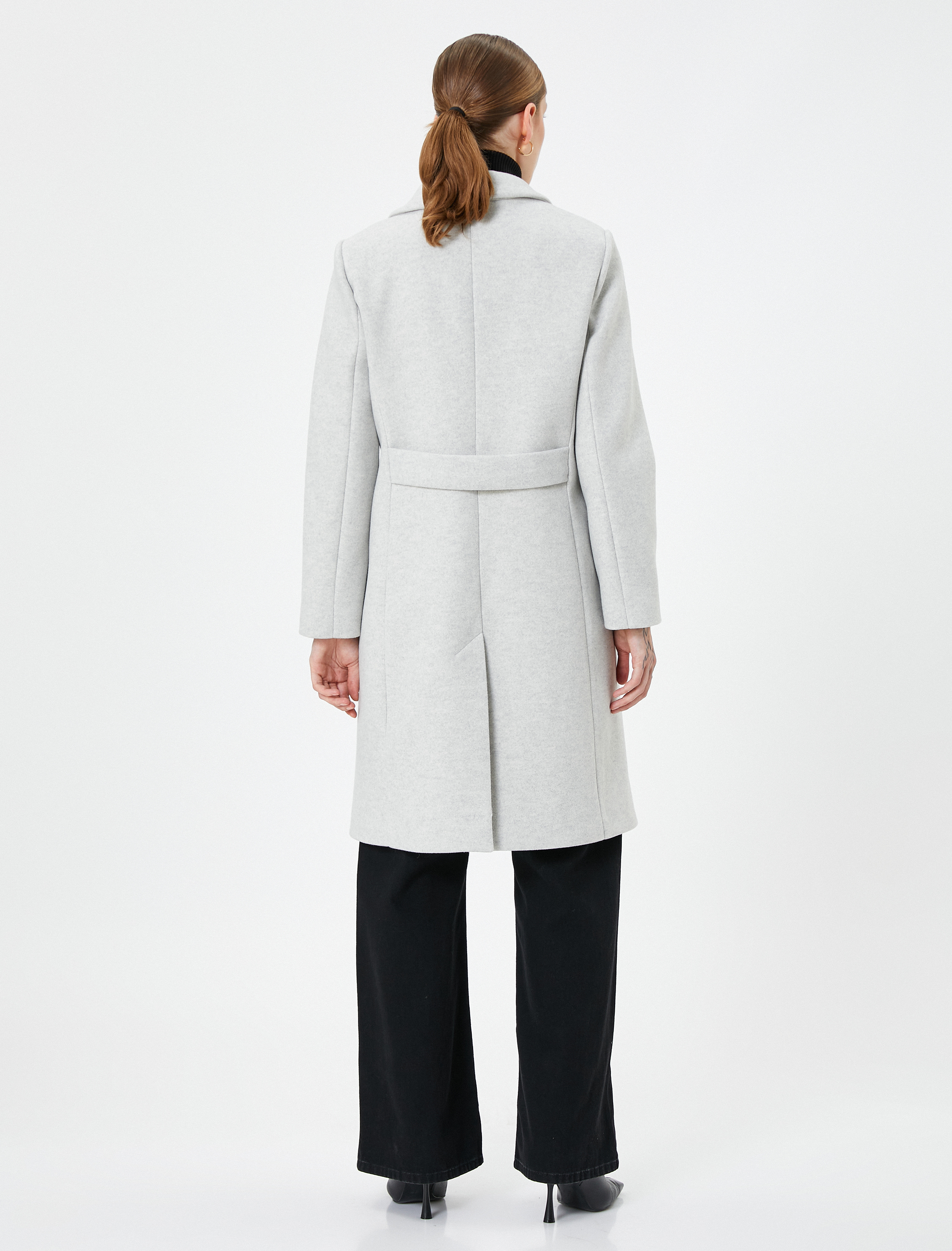   Uzun Kaşe Kaban Kruvaze Kapama Düğmeli Cep Detaylı Kuşaklı